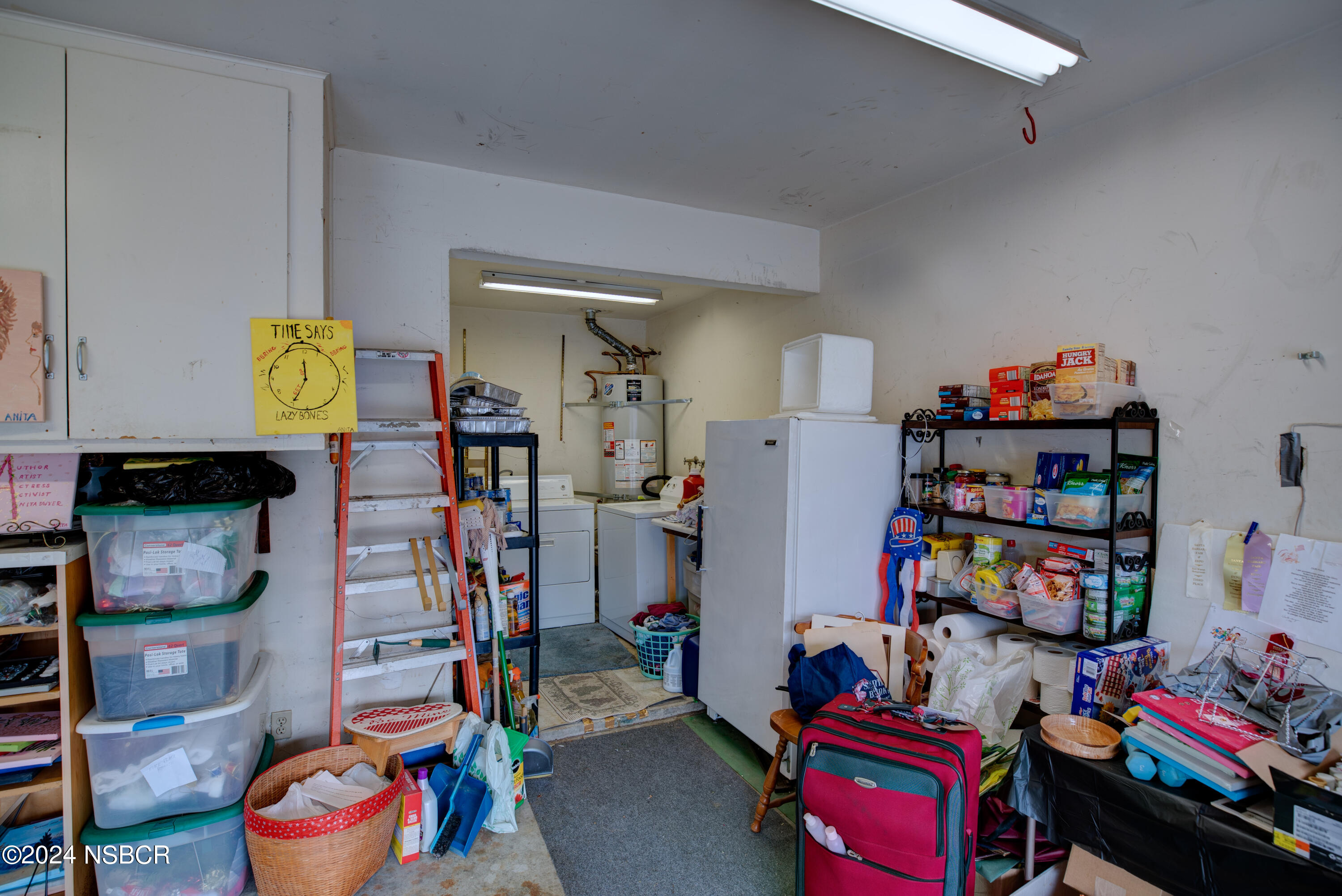 1014 E Walnut Avenue