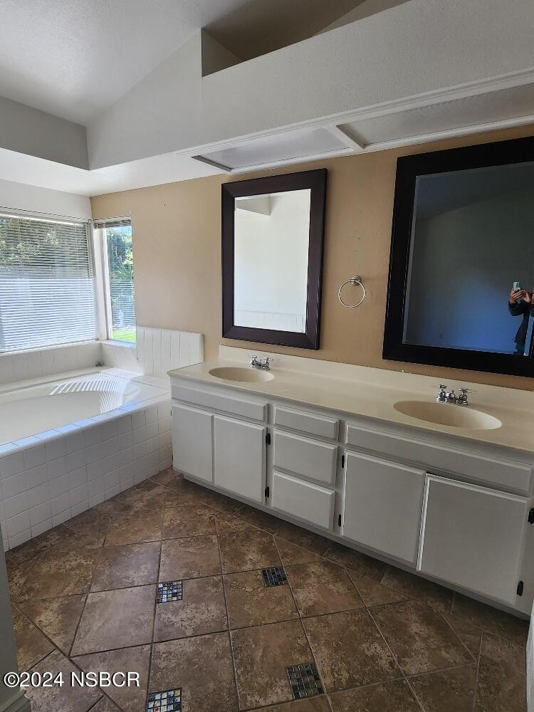 1333 Eastbrook Drive