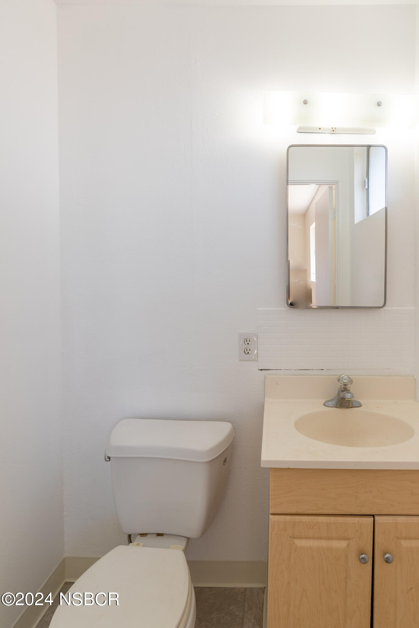 3484 Constellation Rd