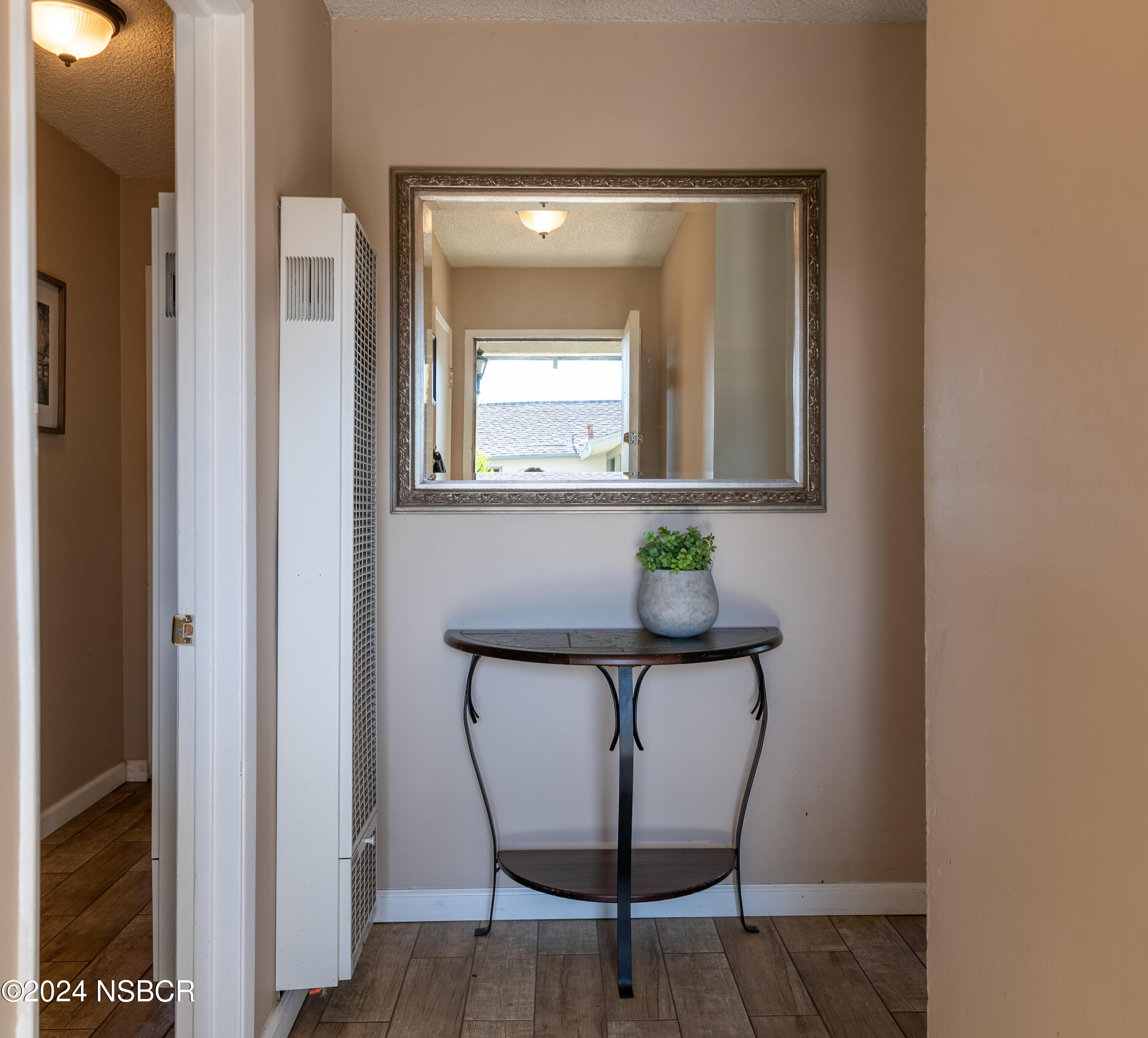 1332 W Loquat Avenue