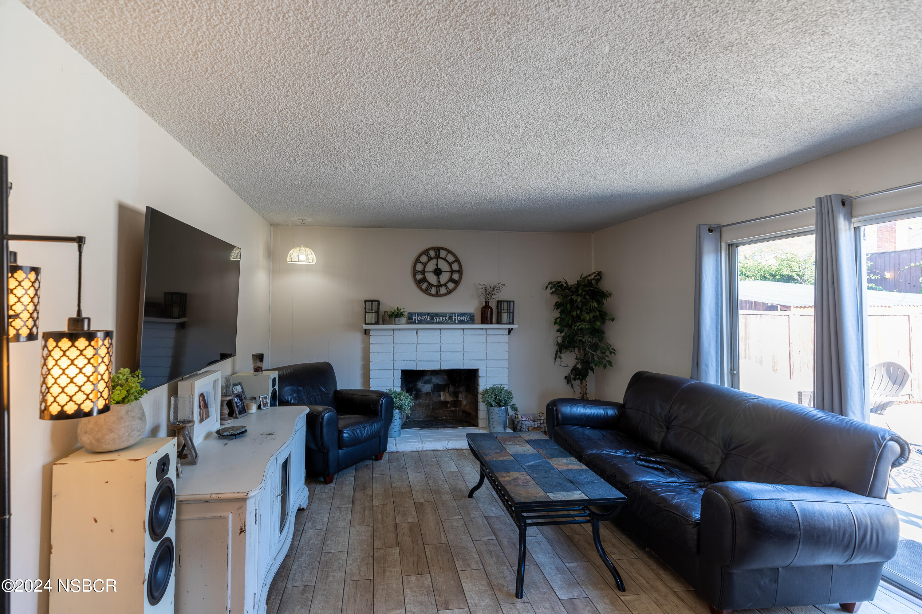 1332 W Loquat Avenue