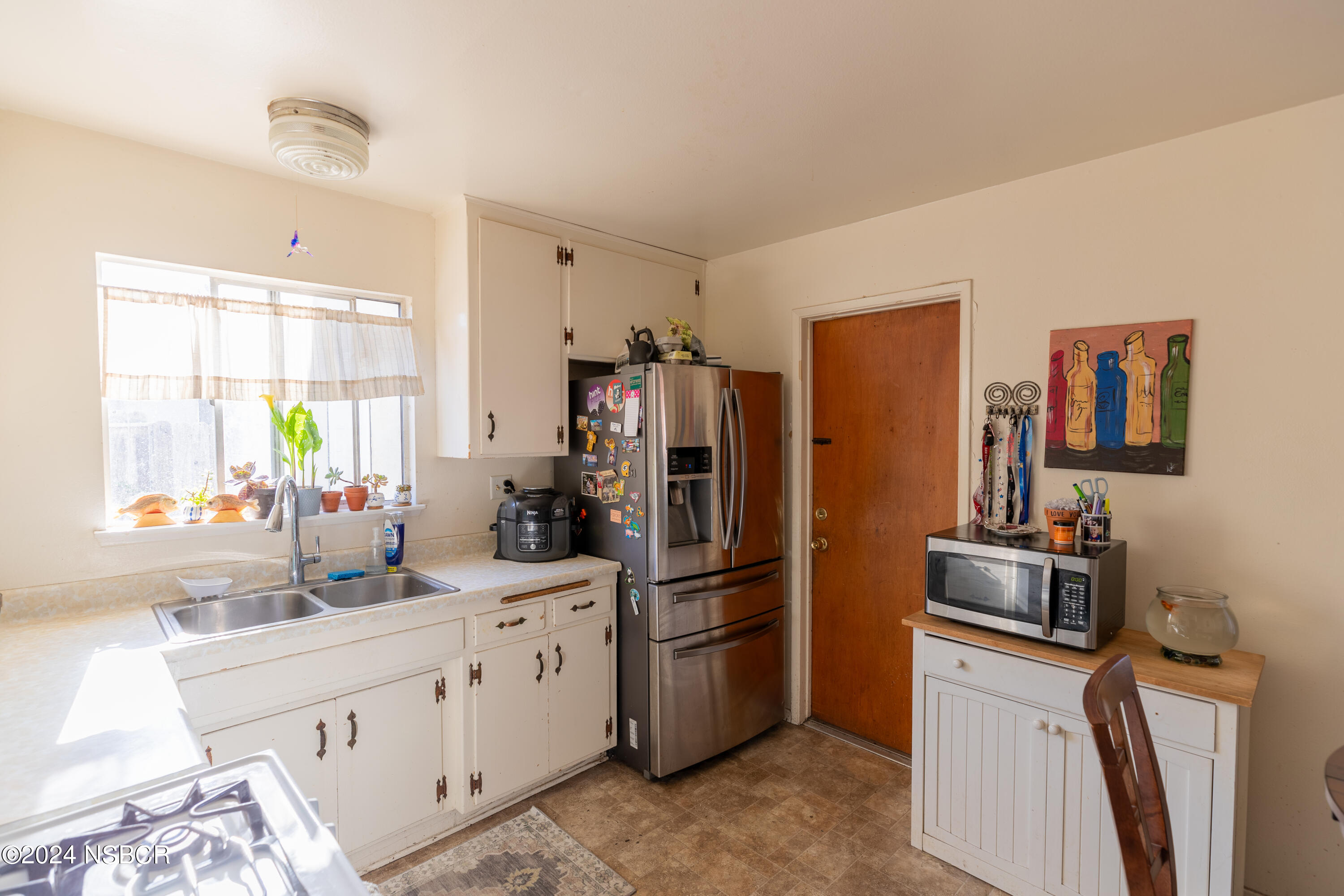 1312 W Willow Avenue