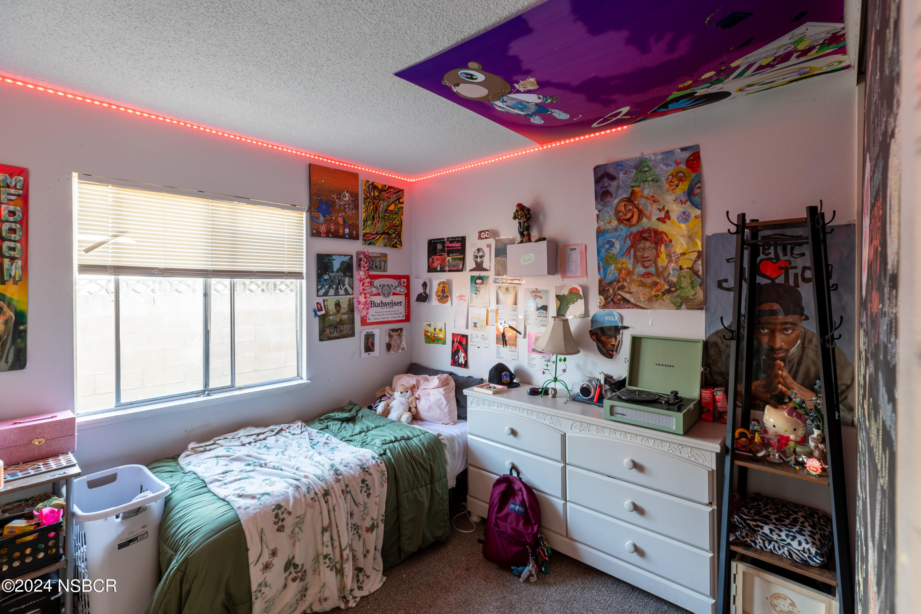 1312 W Willow Avenue