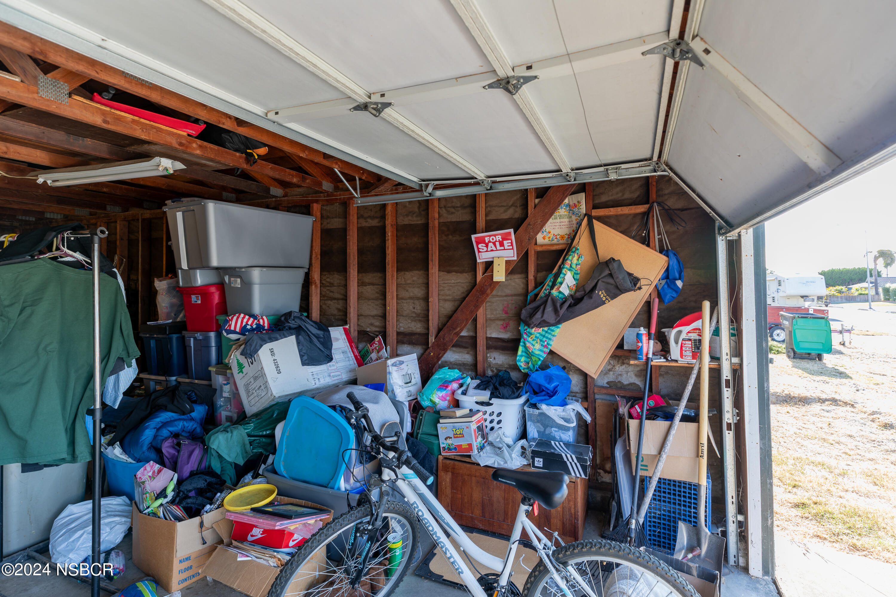 1312 W Willow Avenue