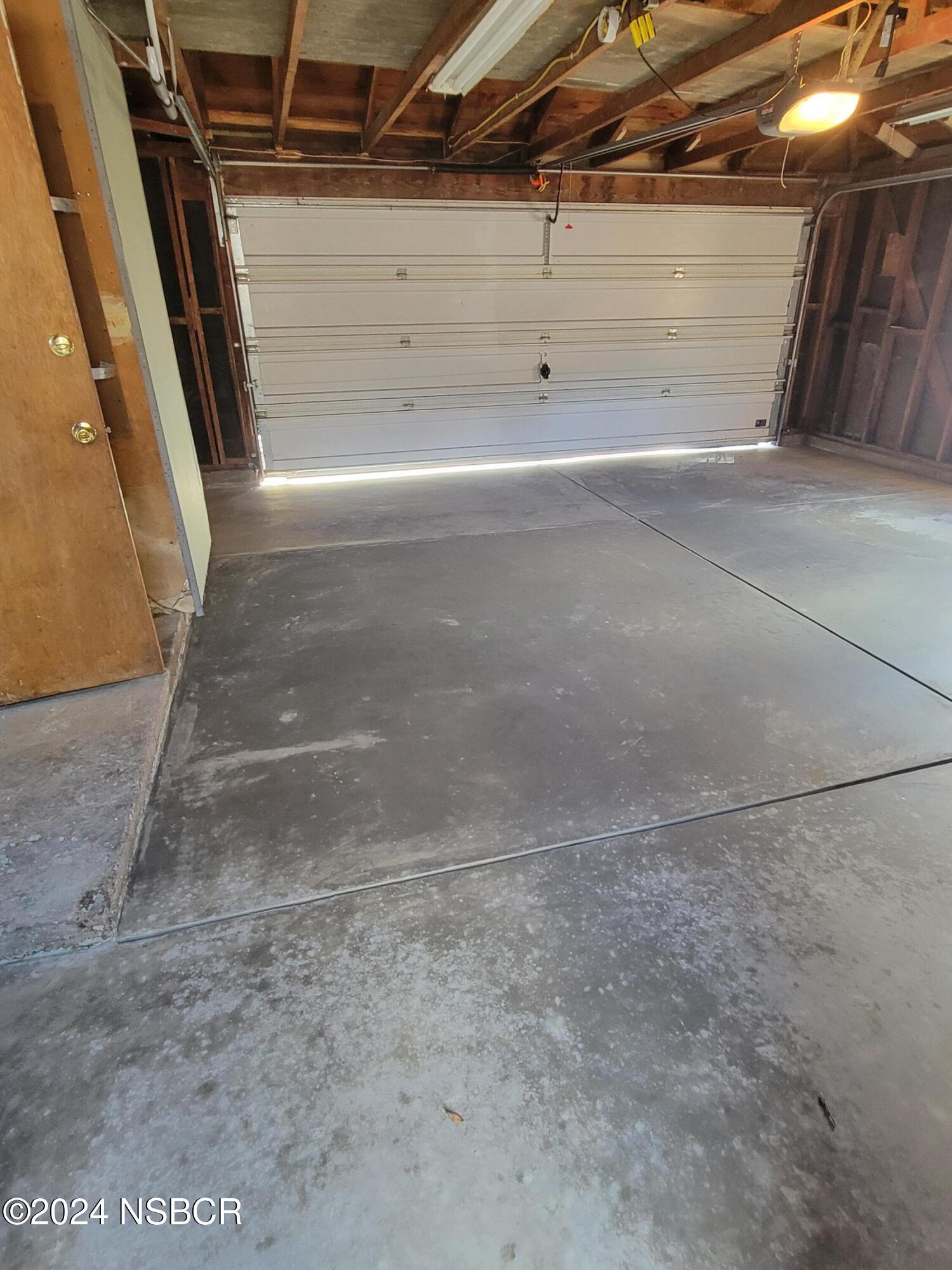 1325 W Loquat Avenue