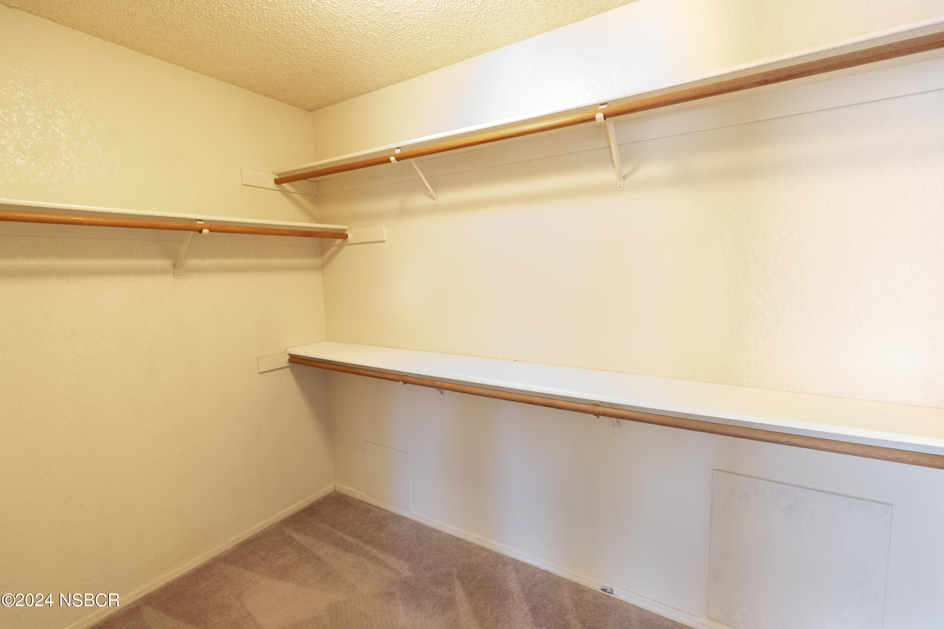 1525 Gardenia Street