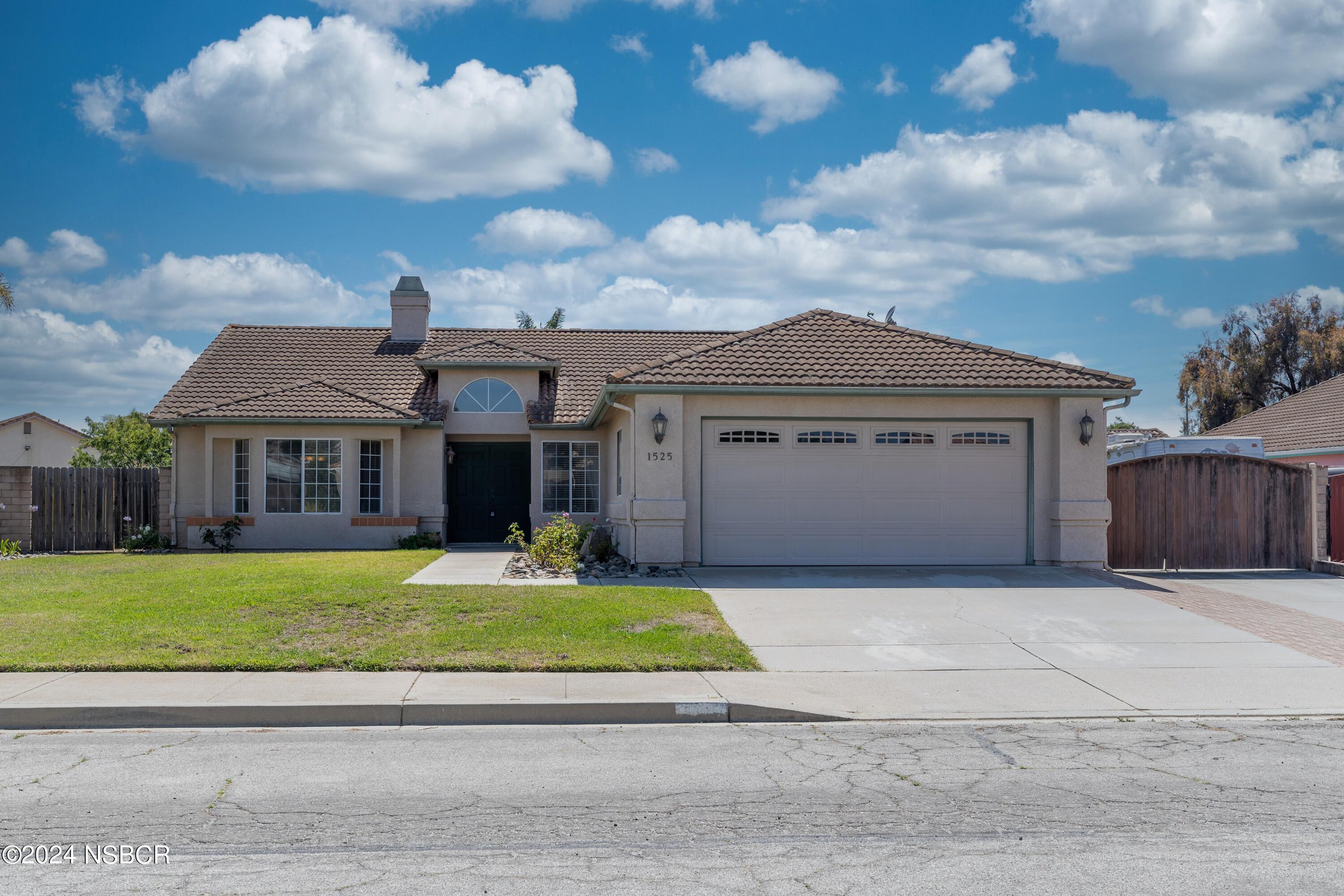 1525 Gardenia Street
