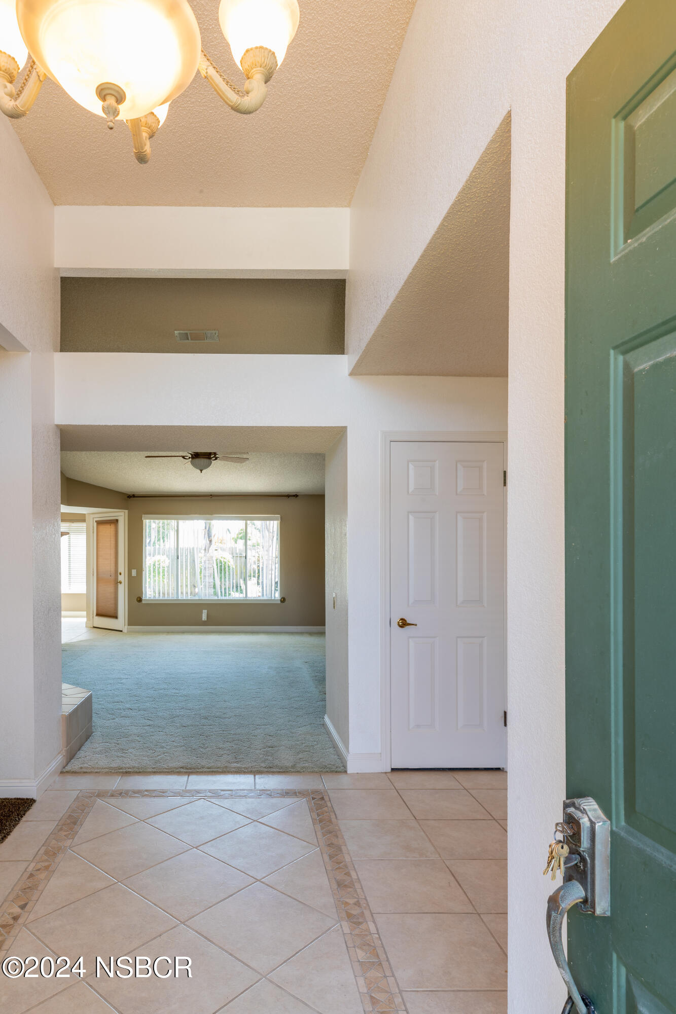 1525 Gardenia Street