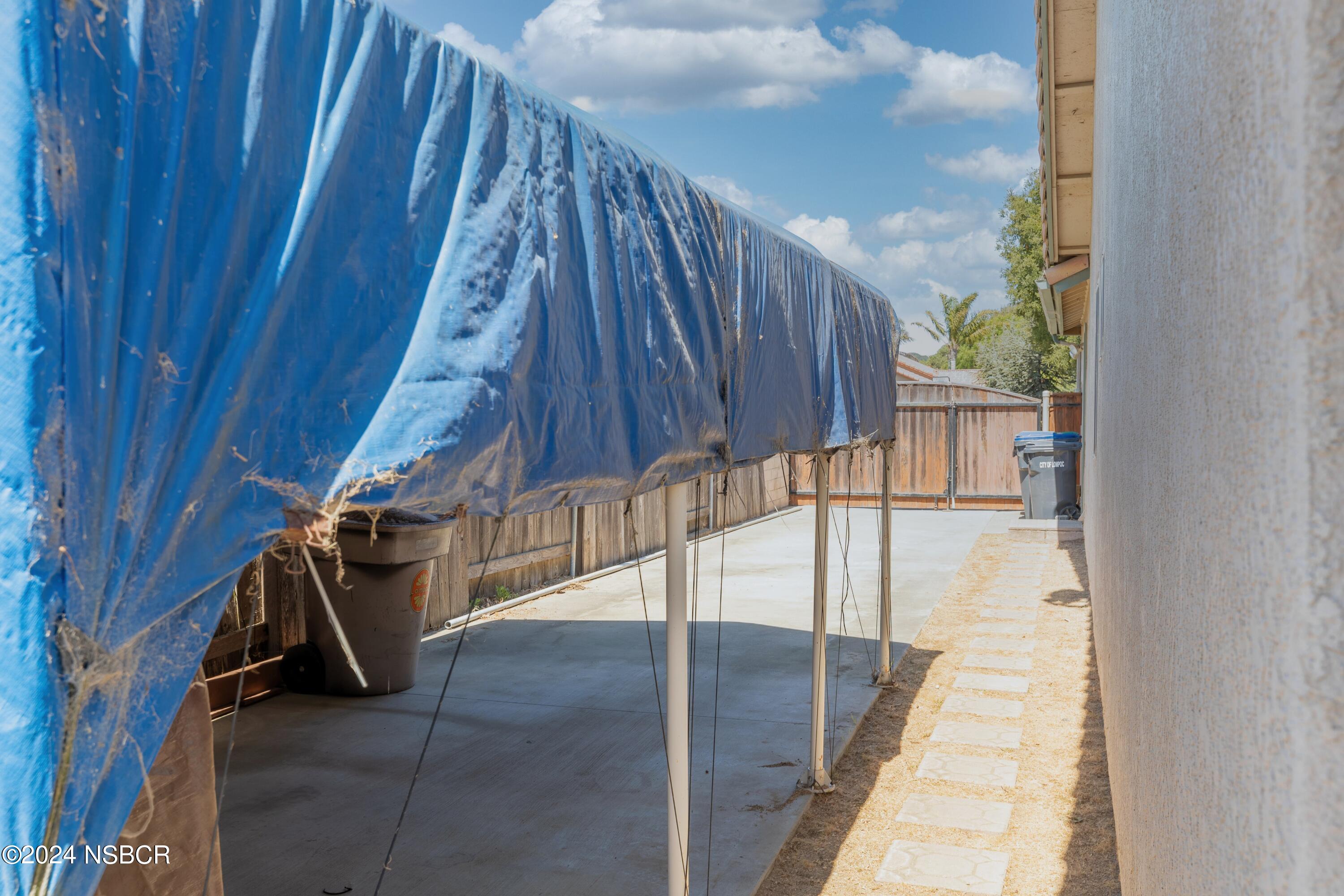 1525 Gardenia Street