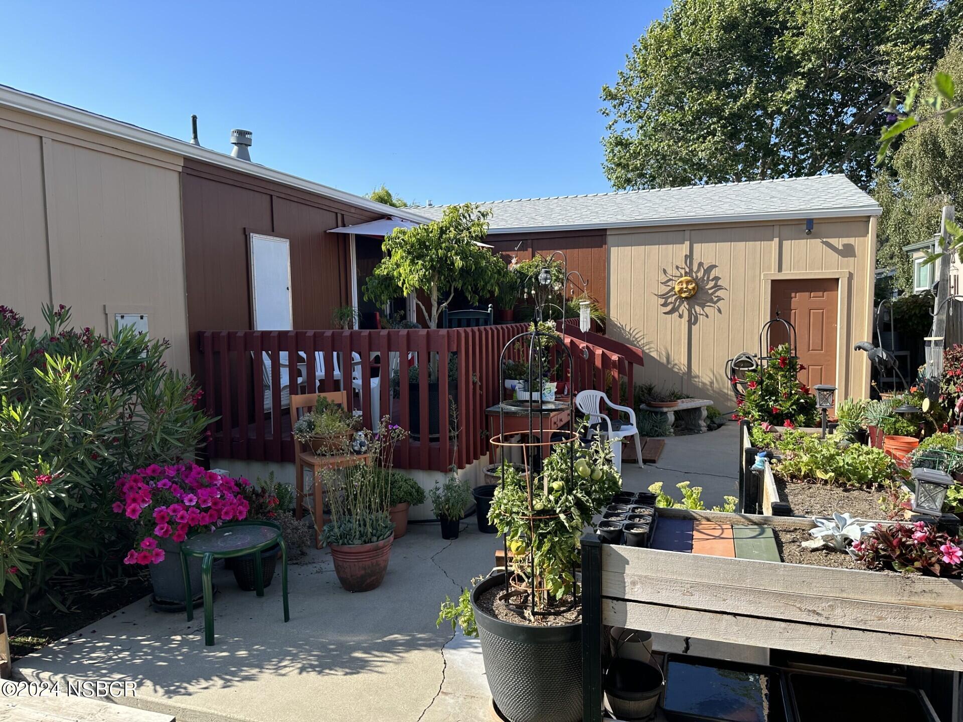 1317 N V Street N 158