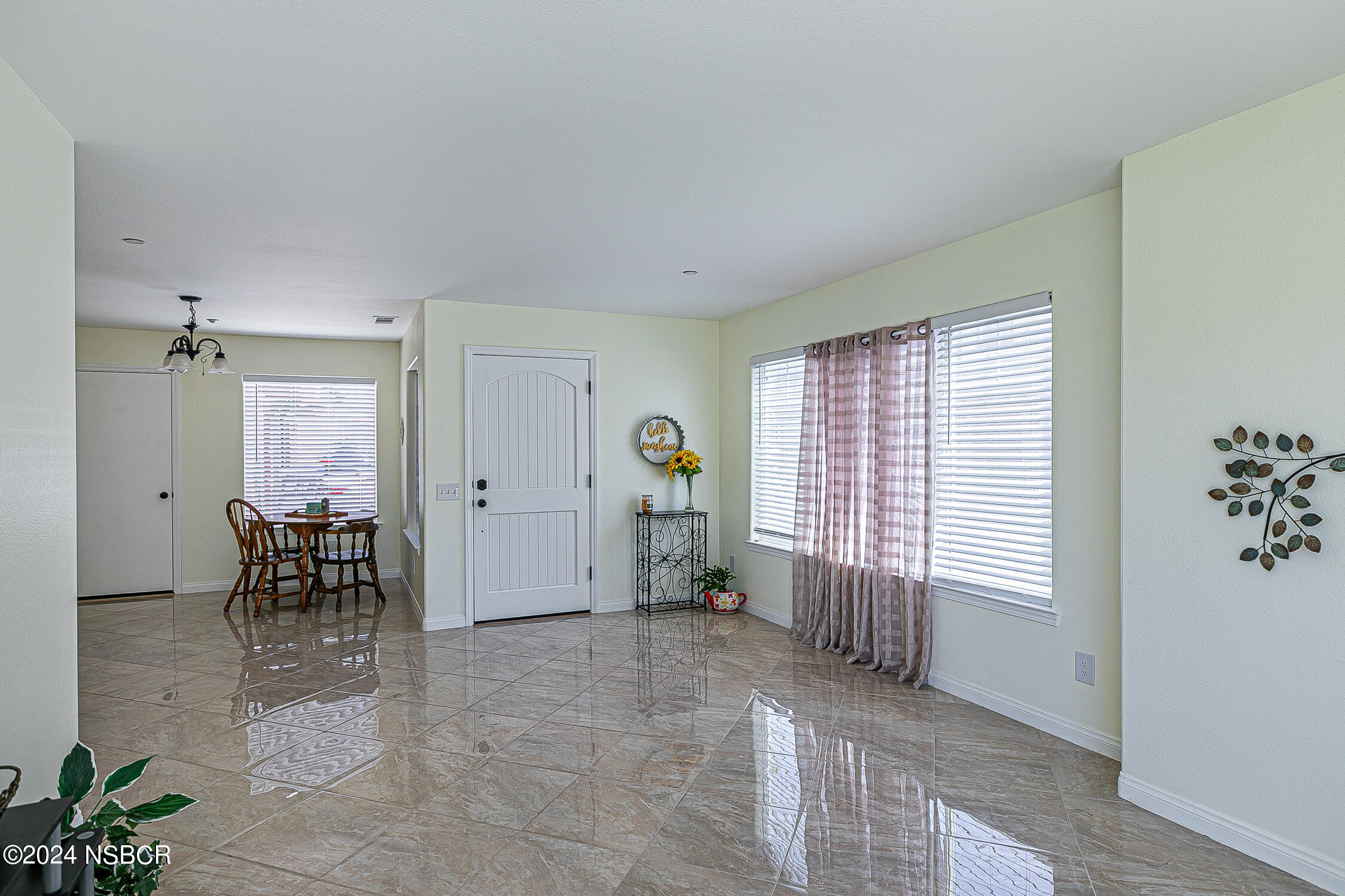 3843 Cassini Circle 4