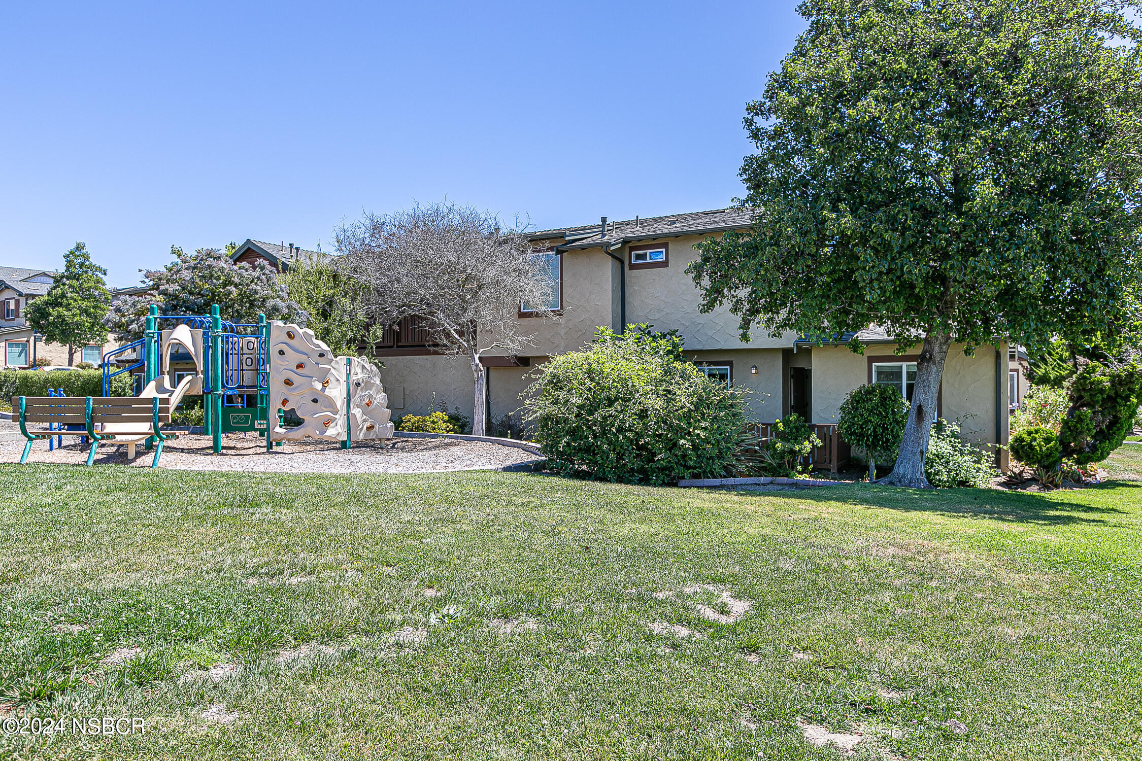 3843 Cassini Circle 4