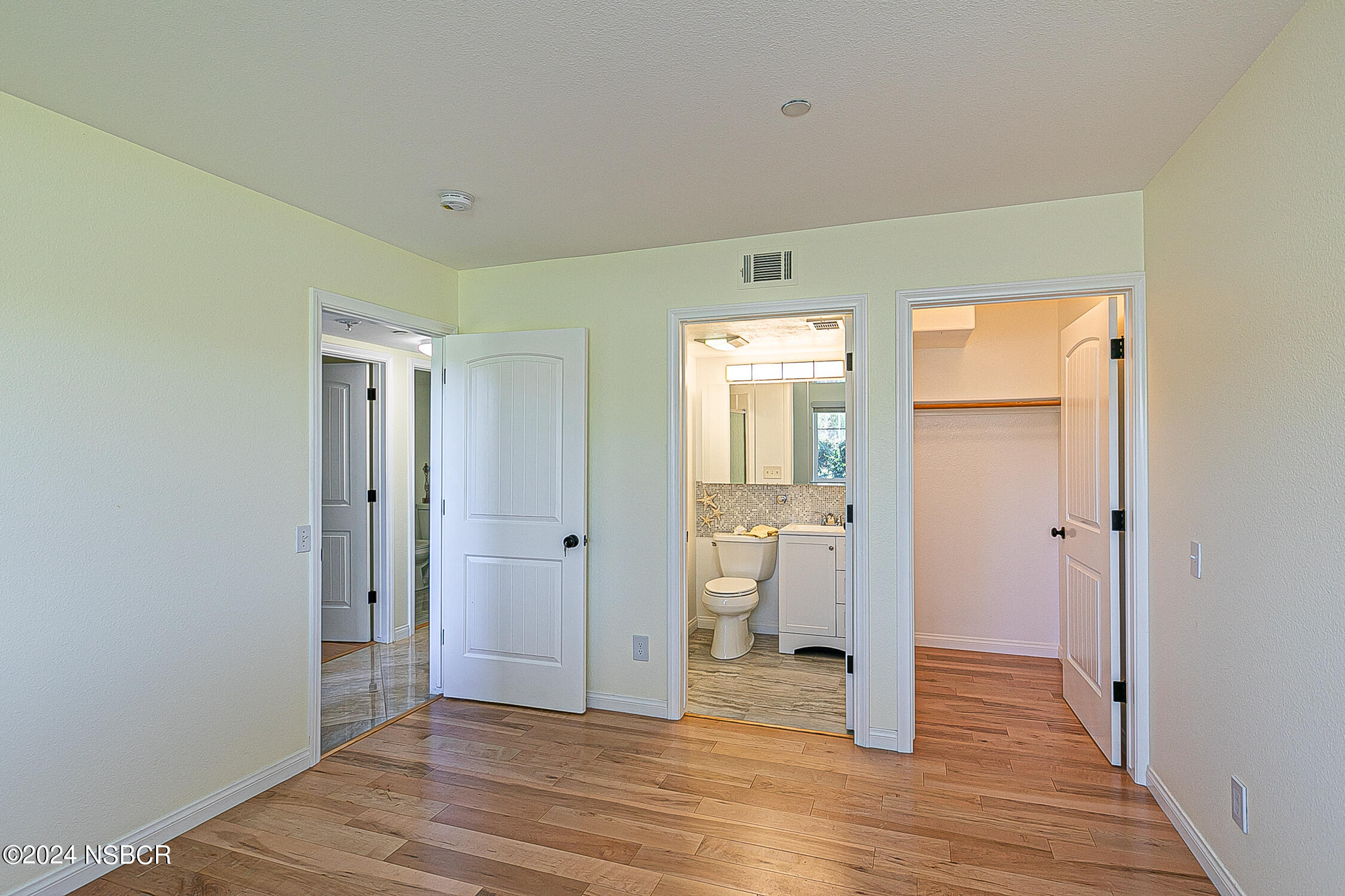 3843 Cassini Circle 4