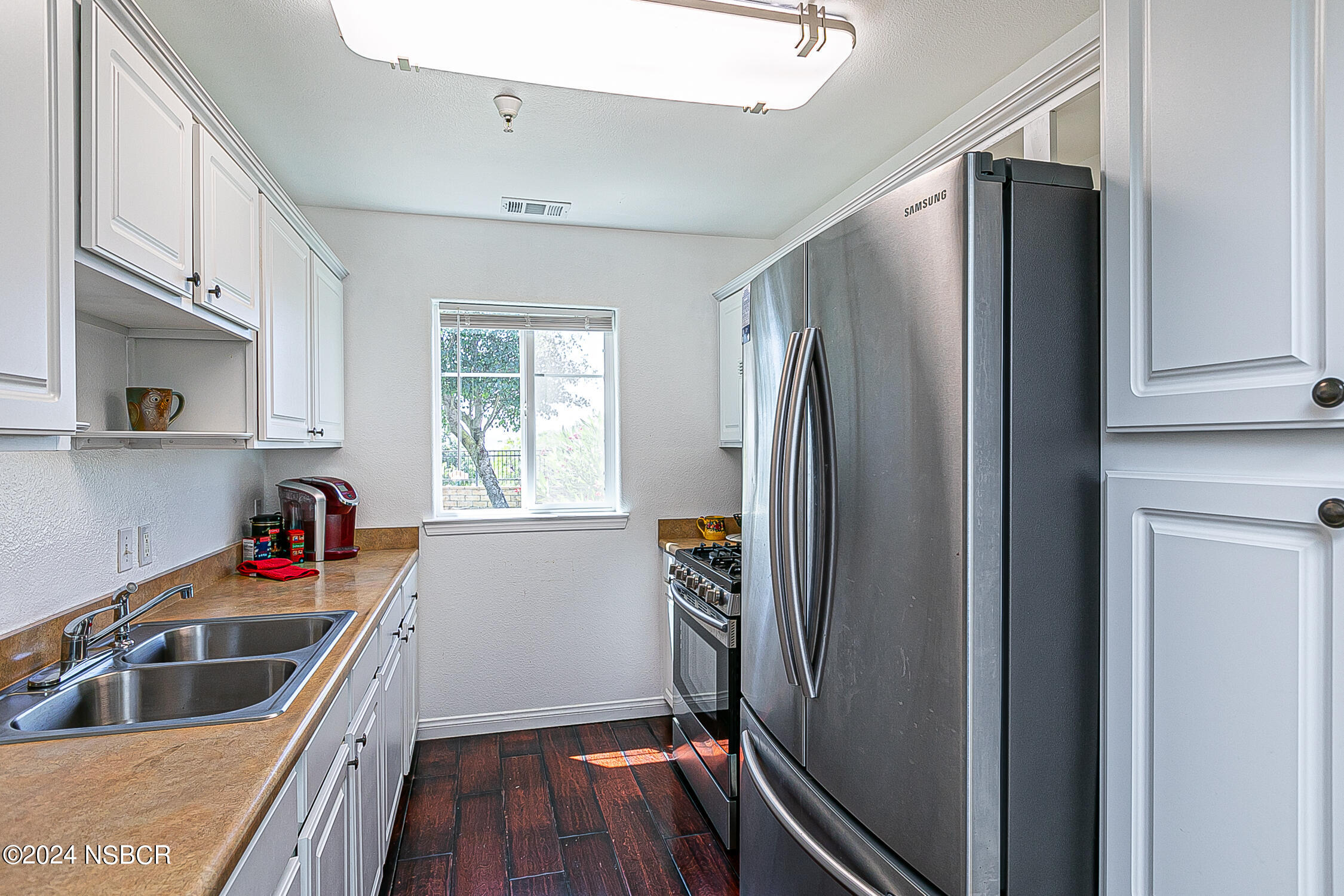 3843 Cassini Circle 4