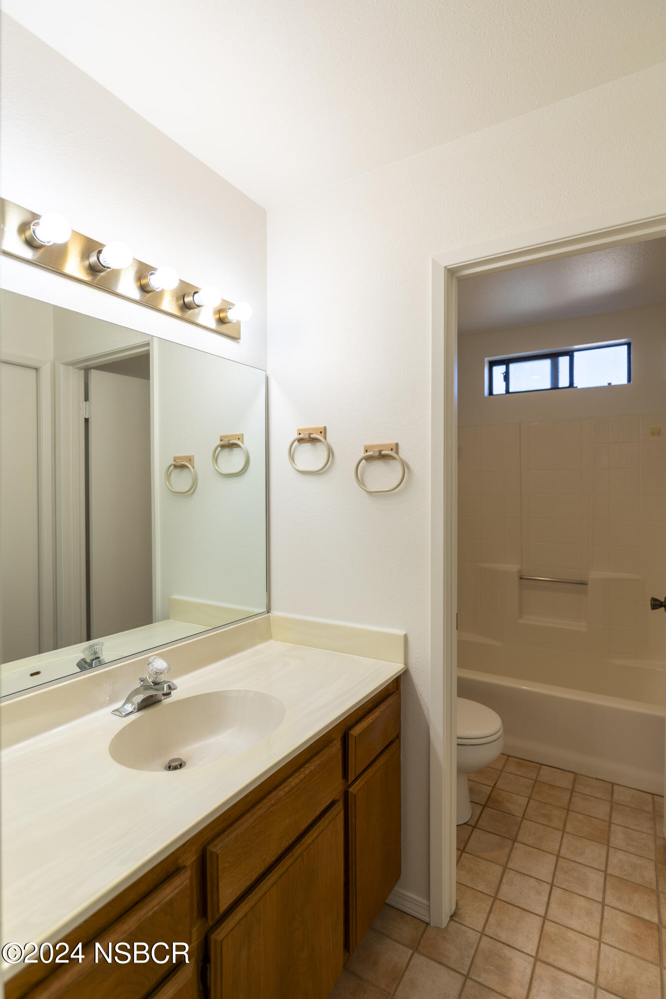 1021 Bellflower Lane