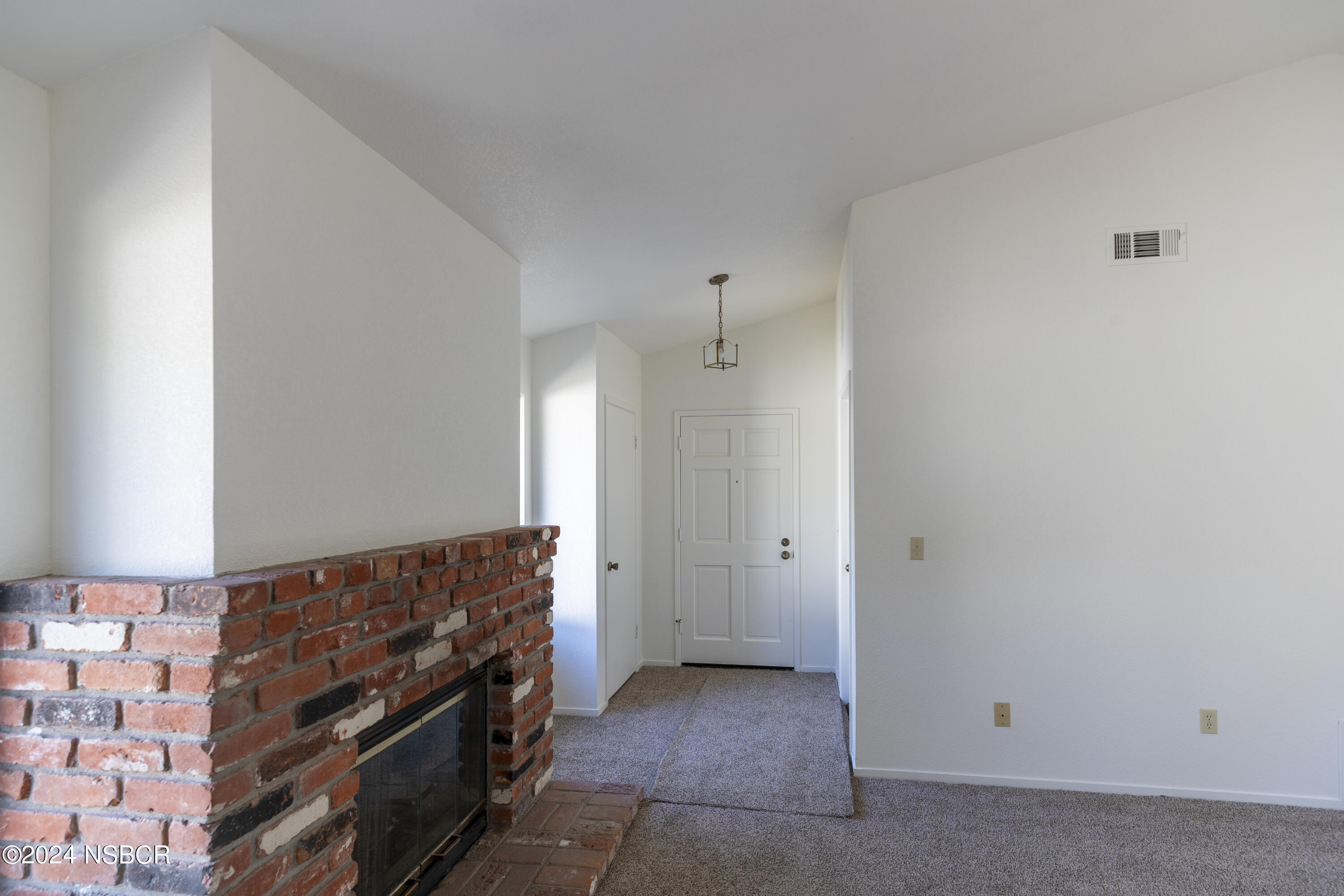 1021 Bellflower Lane