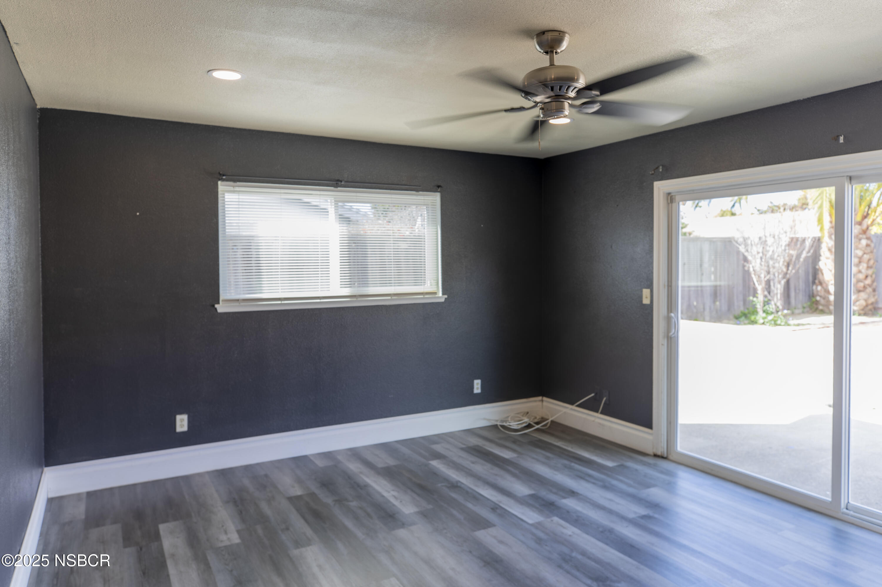 1301 W Apricot Avenue