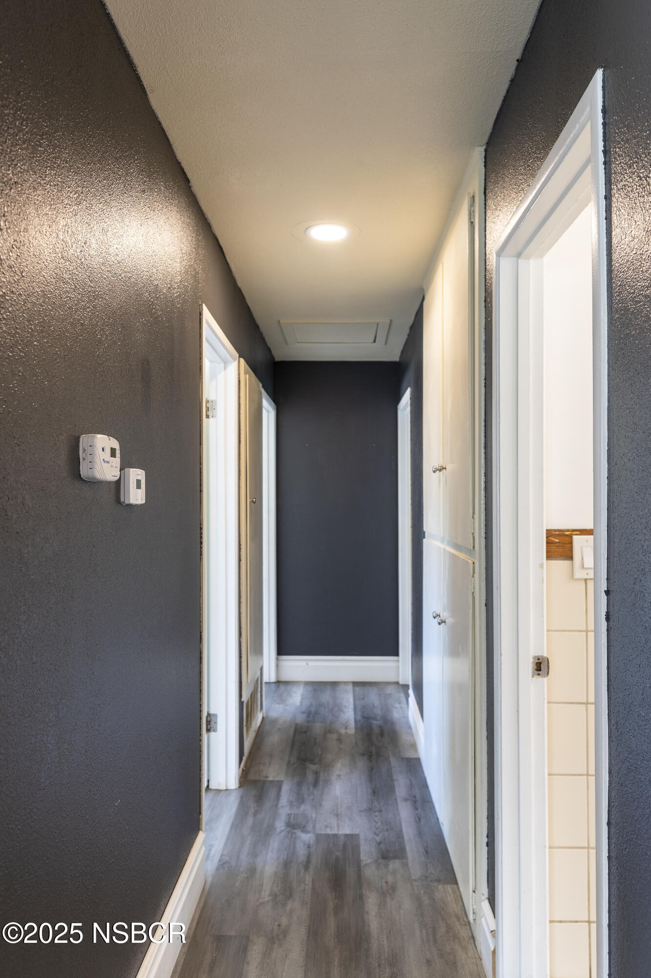 1301 W Apricot Avenue