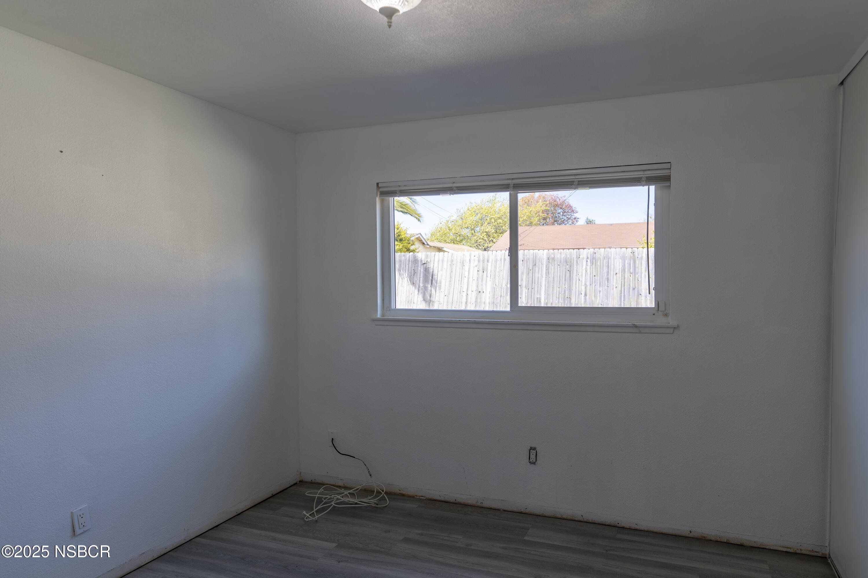 1301 W Apricot Avenue