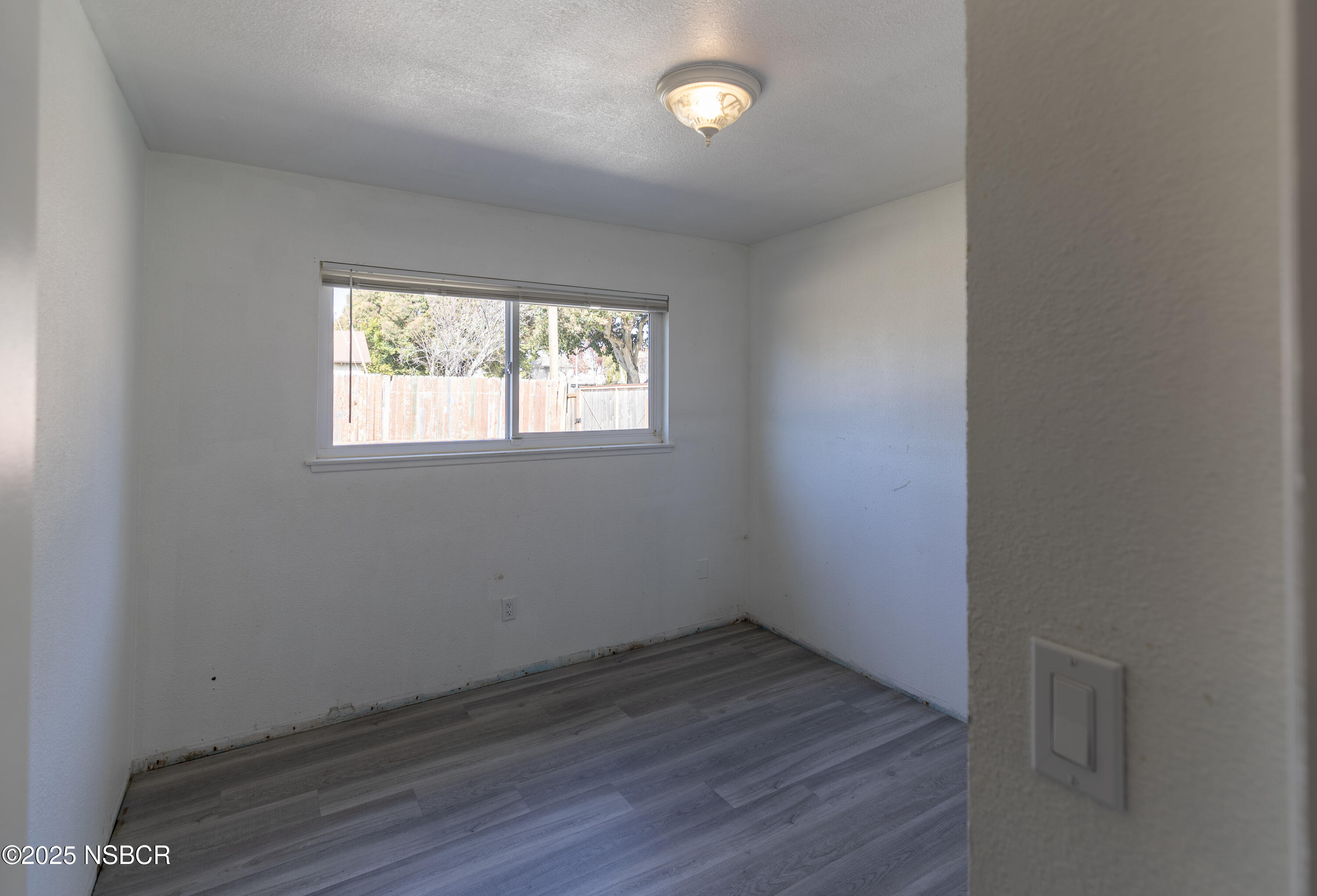 1301 W Apricot Avenue