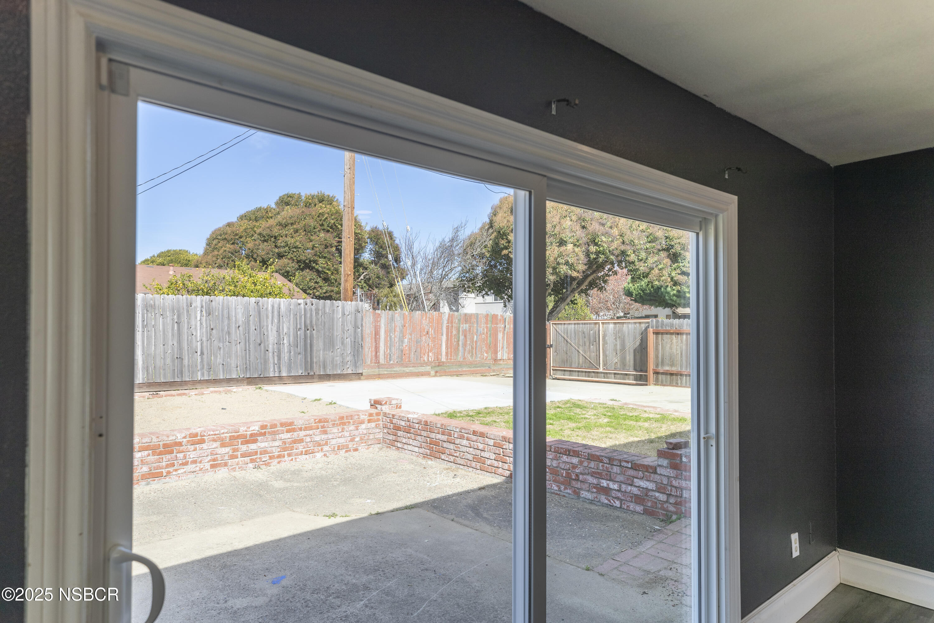 1301 W Apricot Avenue