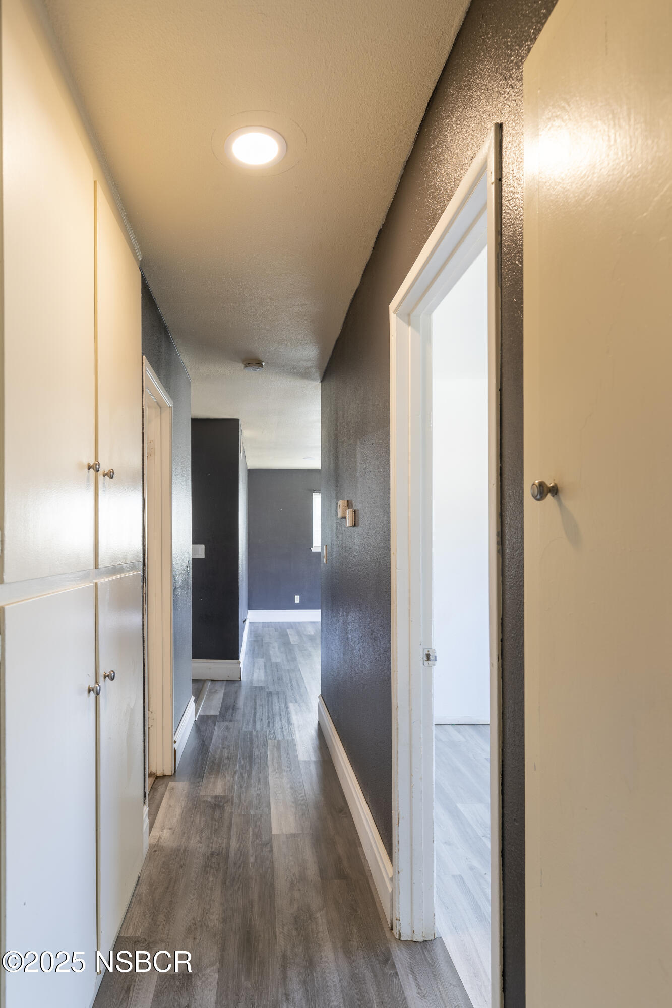 1301 W Apricot Avenue