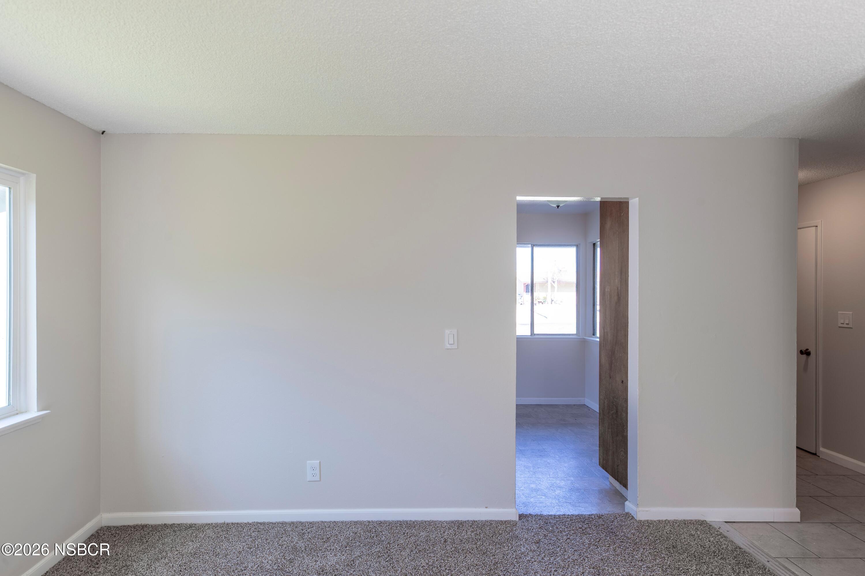 1328 W Willow Avenue