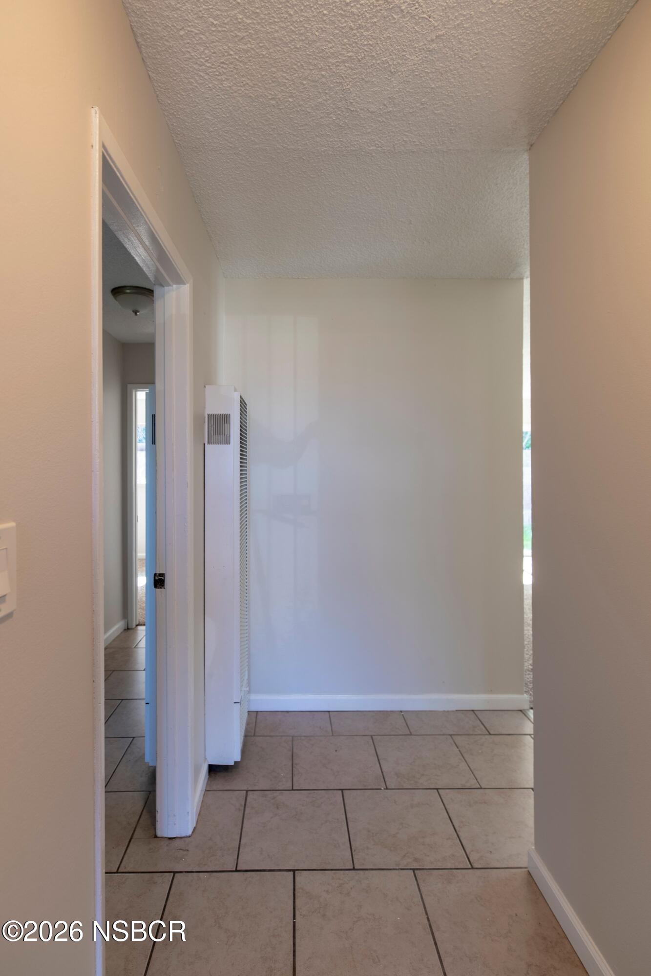 1328 W Willow Avenue