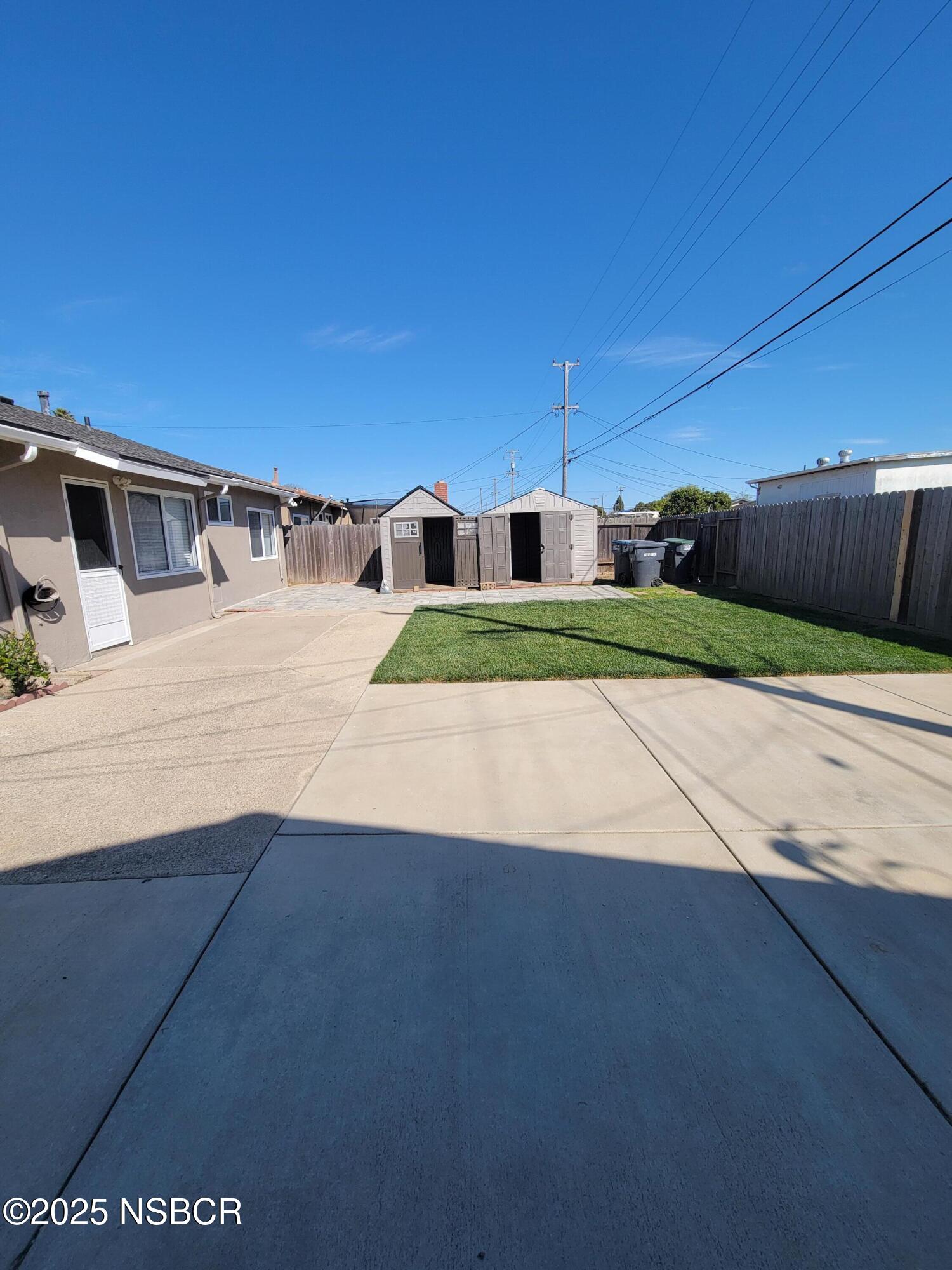 904 W Date Avenue