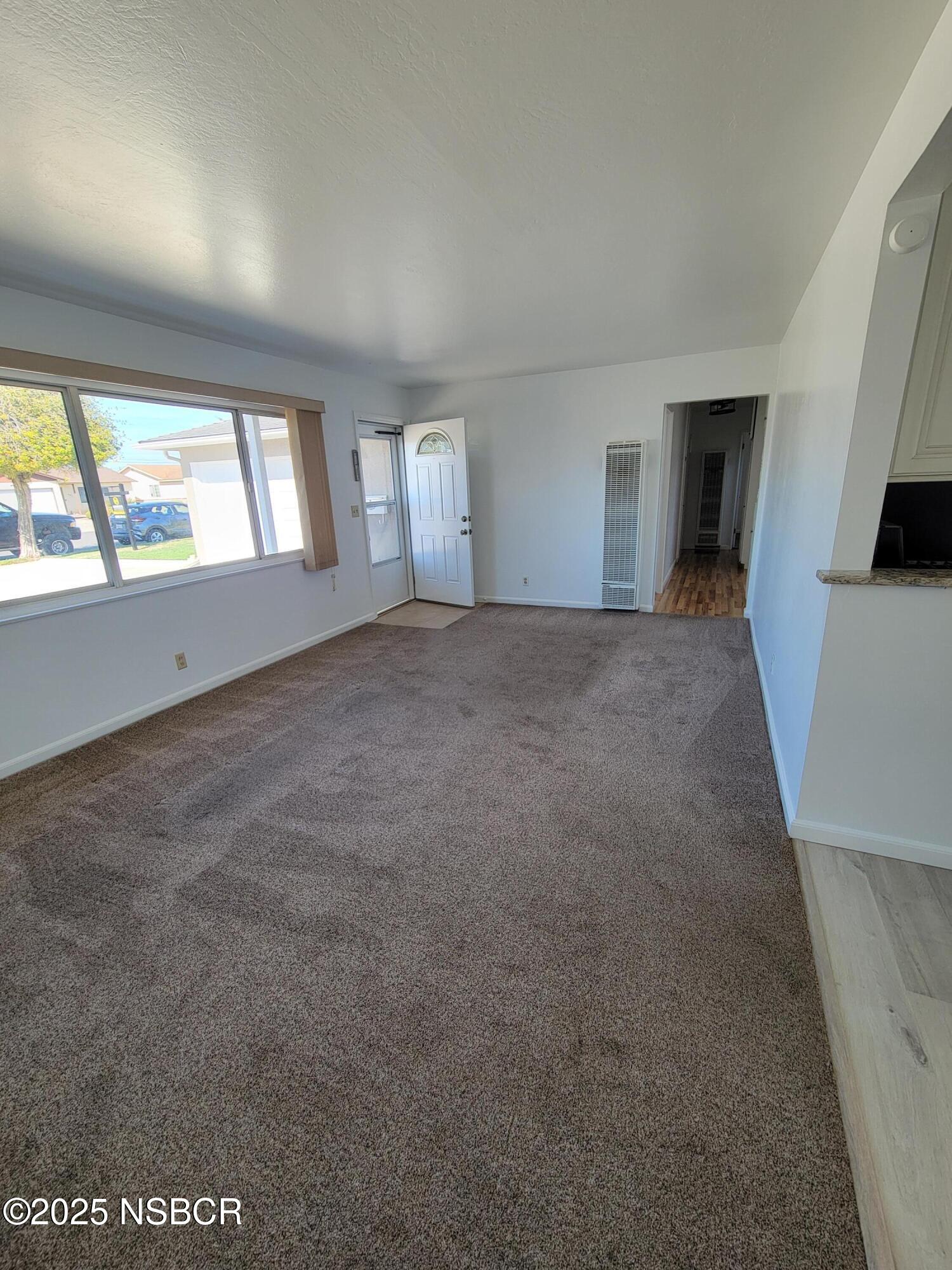 904 W Date Avenue
