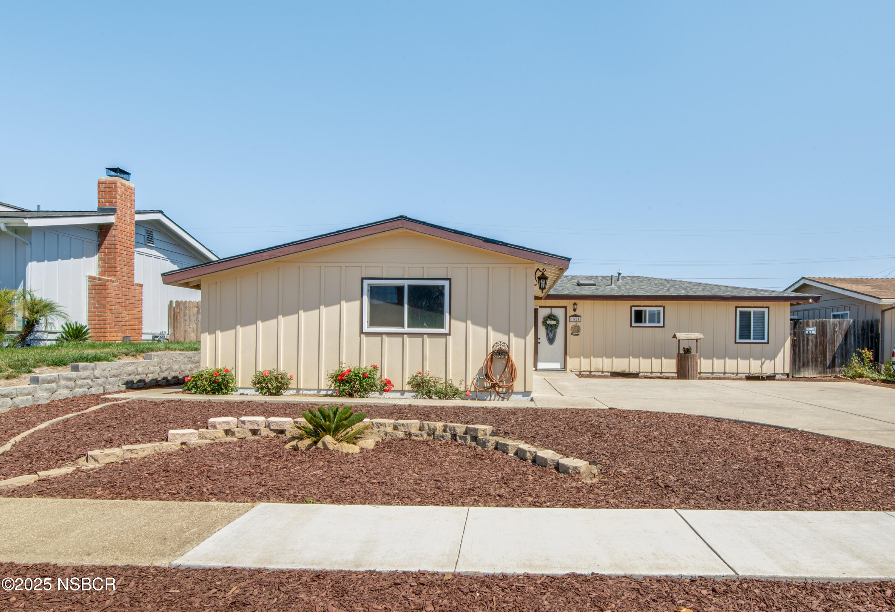 1521 W Cherry Avenue