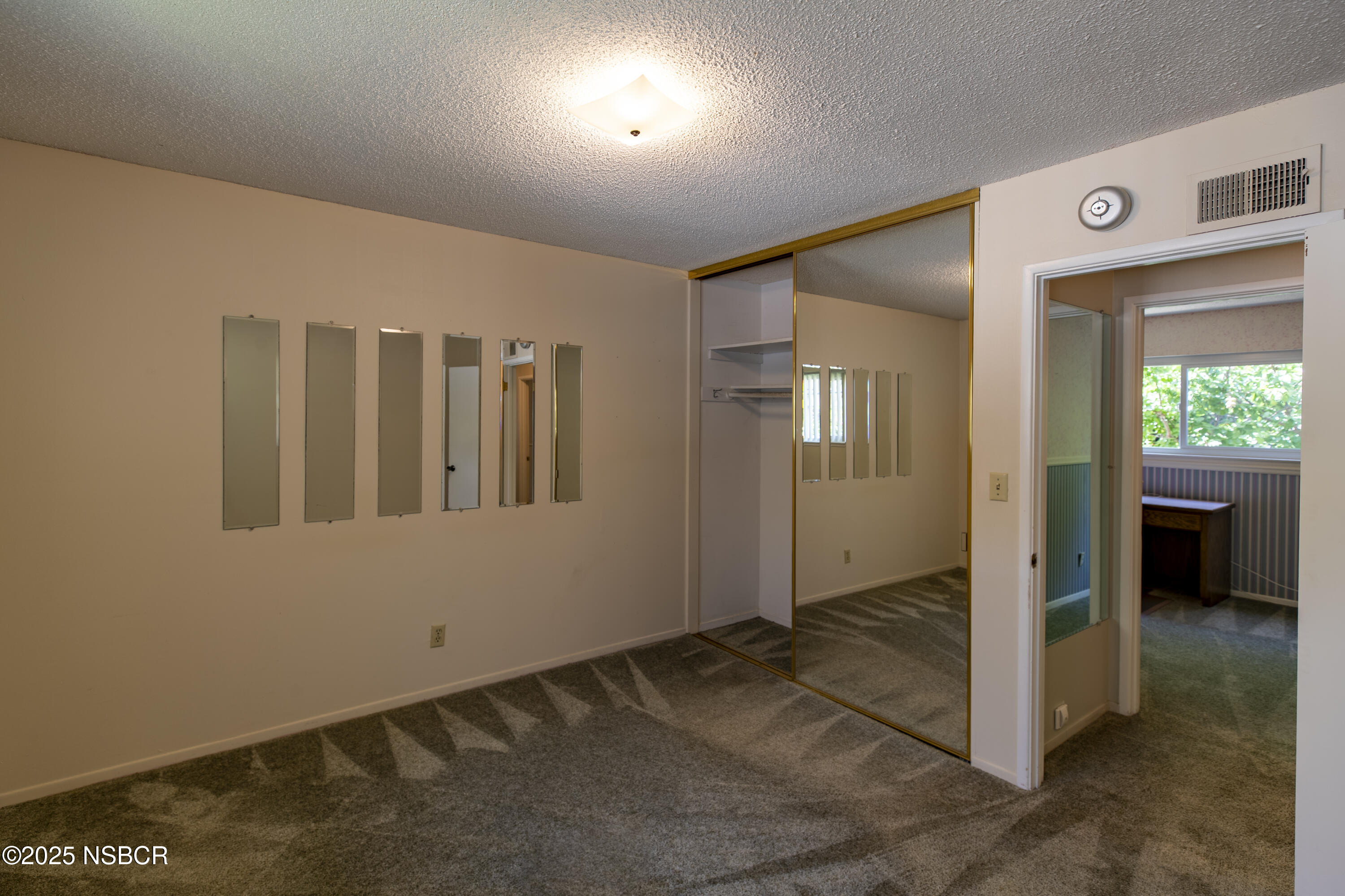 1309 W Walnut Avenue