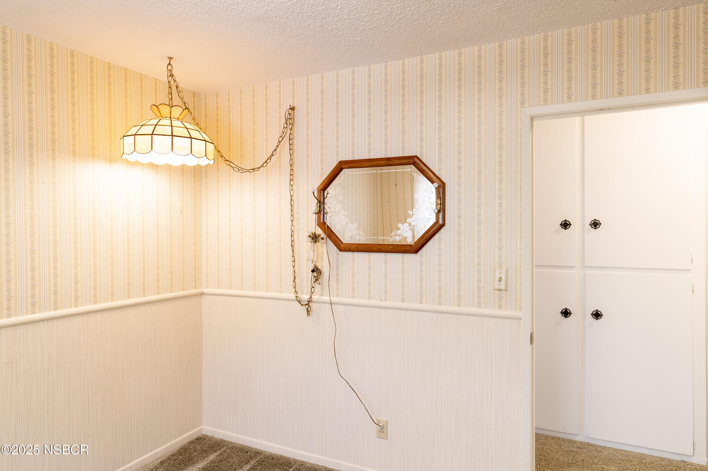 1309 W Walnut Avenue