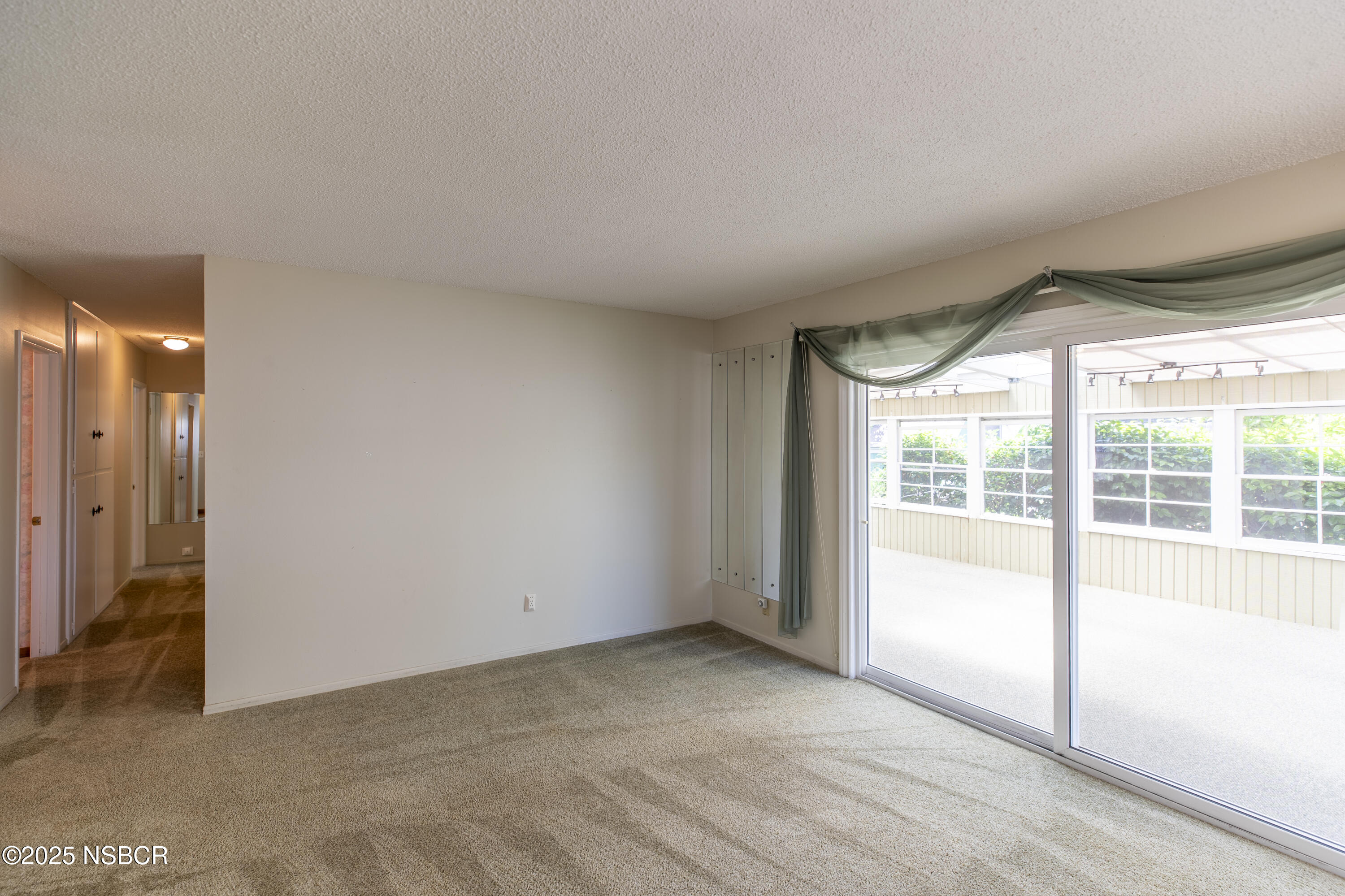 1309 W Walnut Avenue