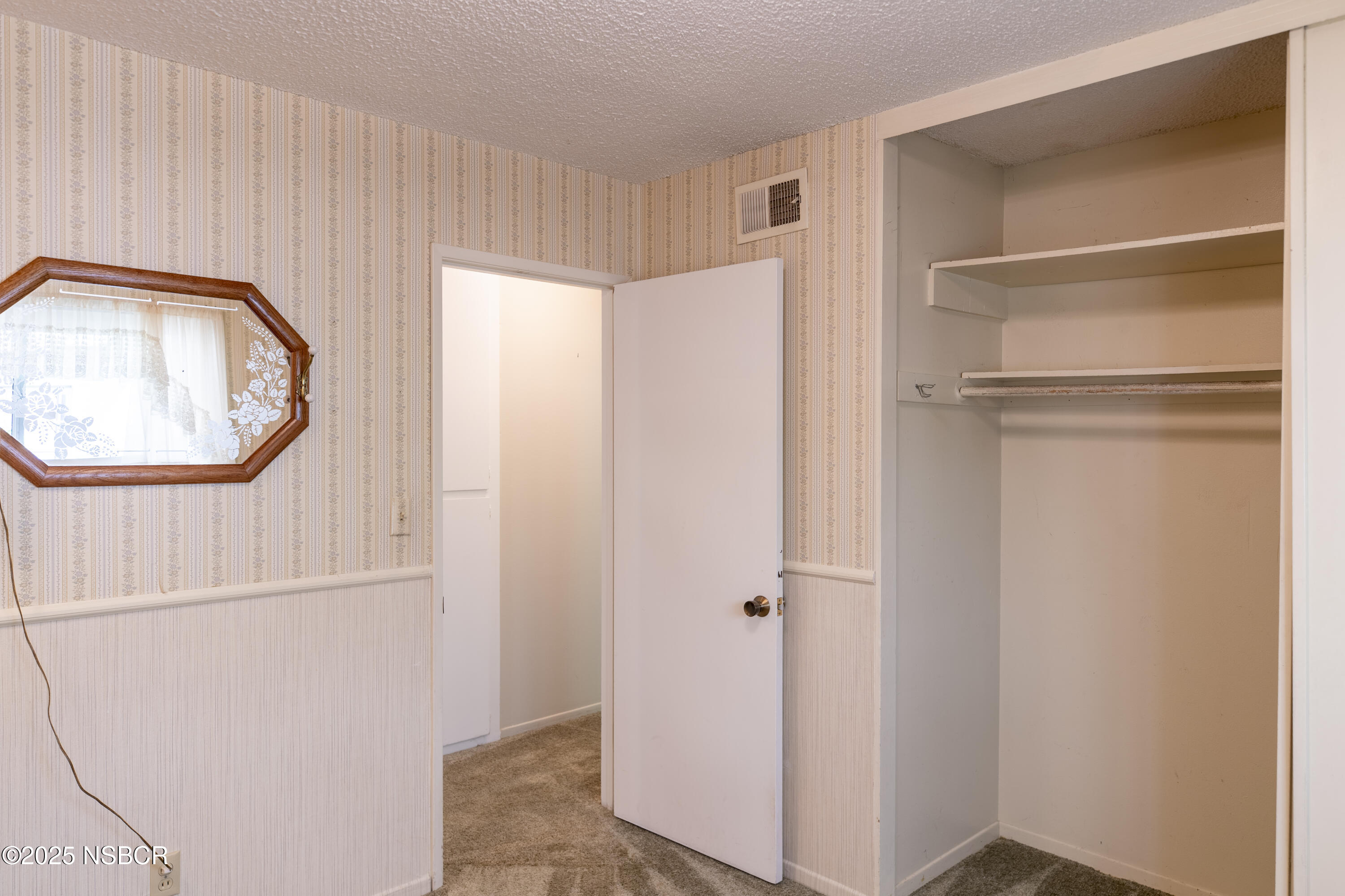 1309 W Walnut Avenue