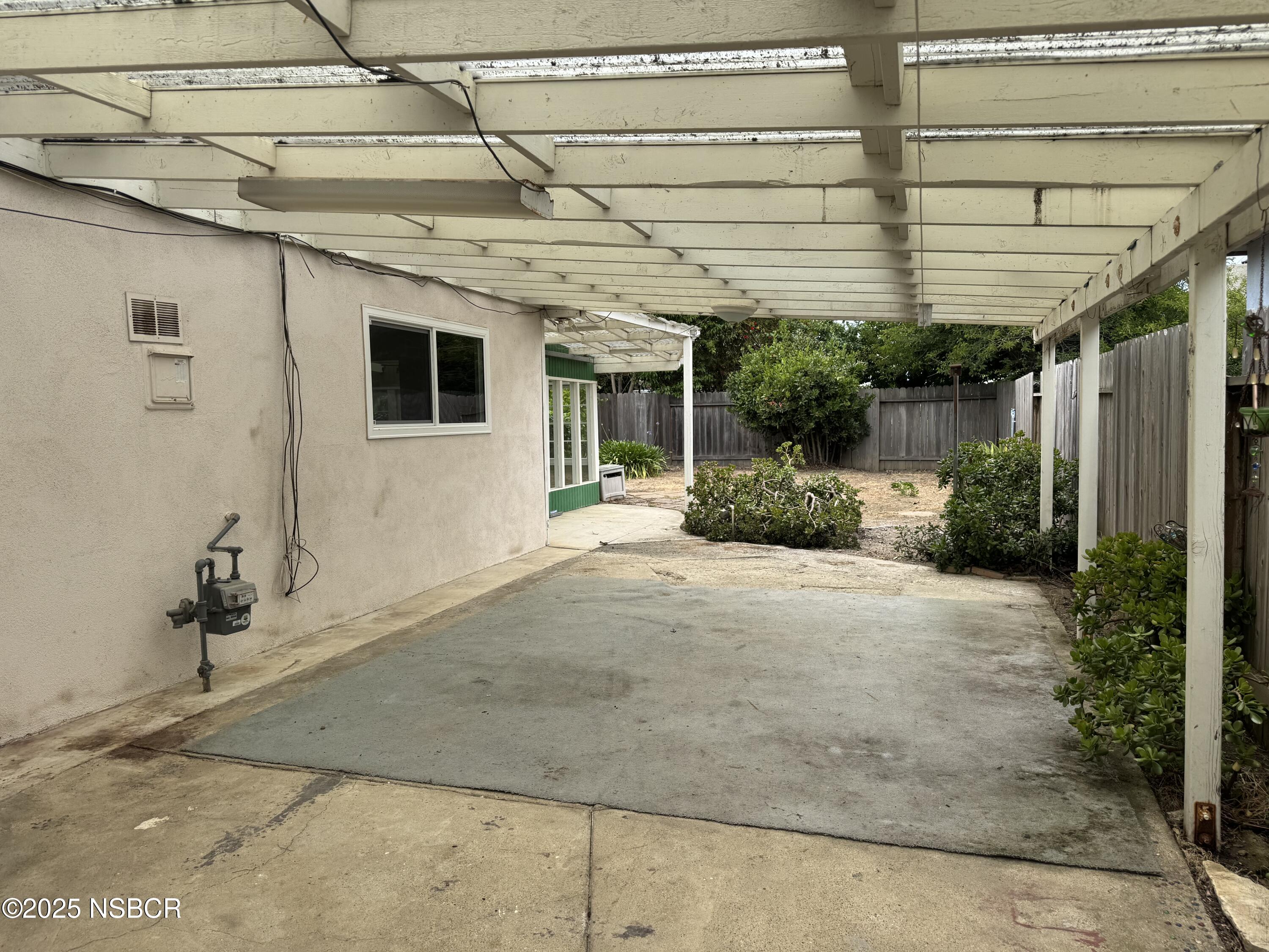 1309 W Walnut Avenue