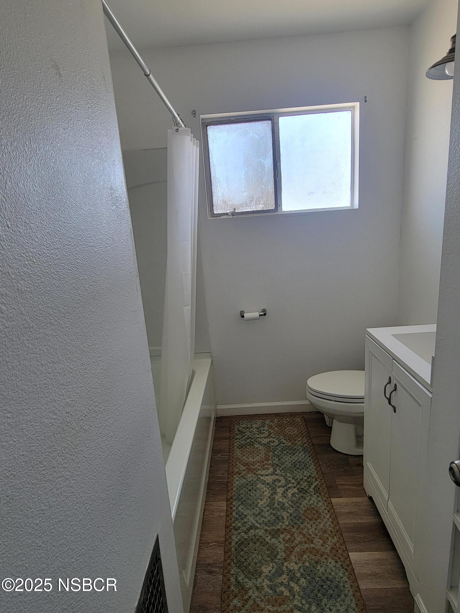 812 W Nectarine Avenue