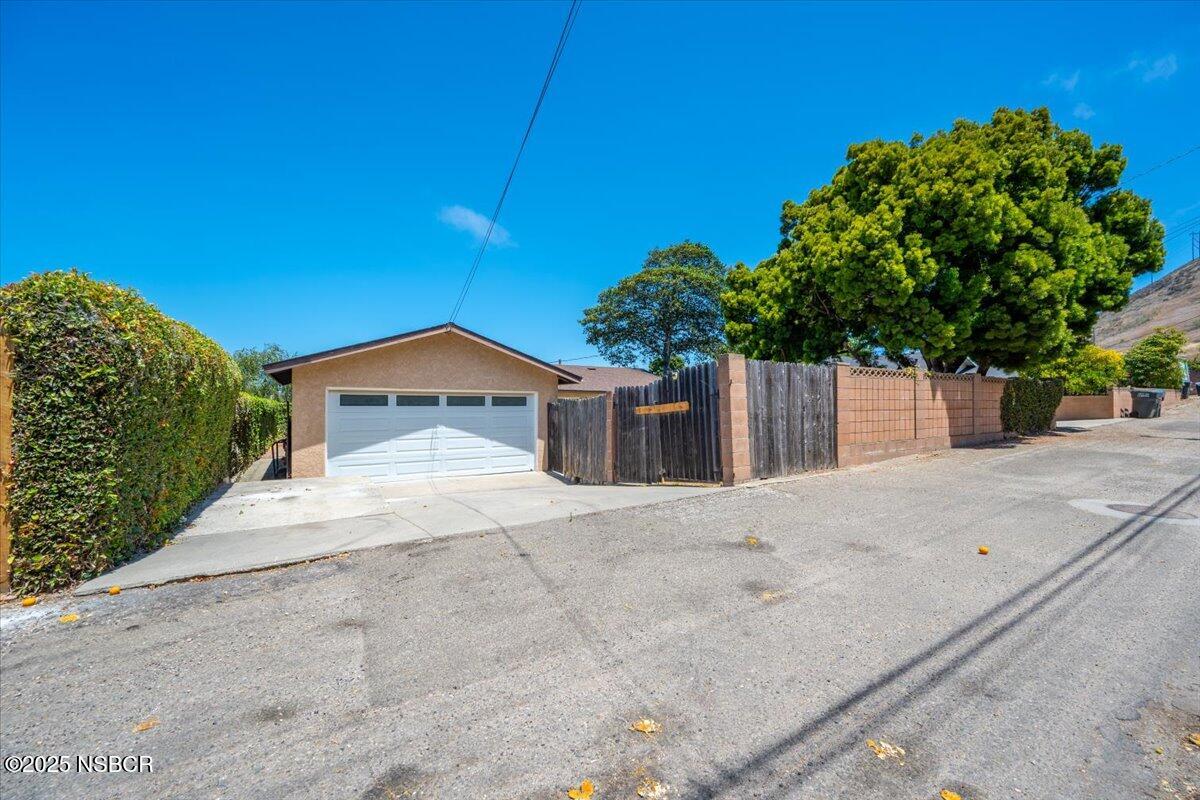 1400 Palmetto Avenue