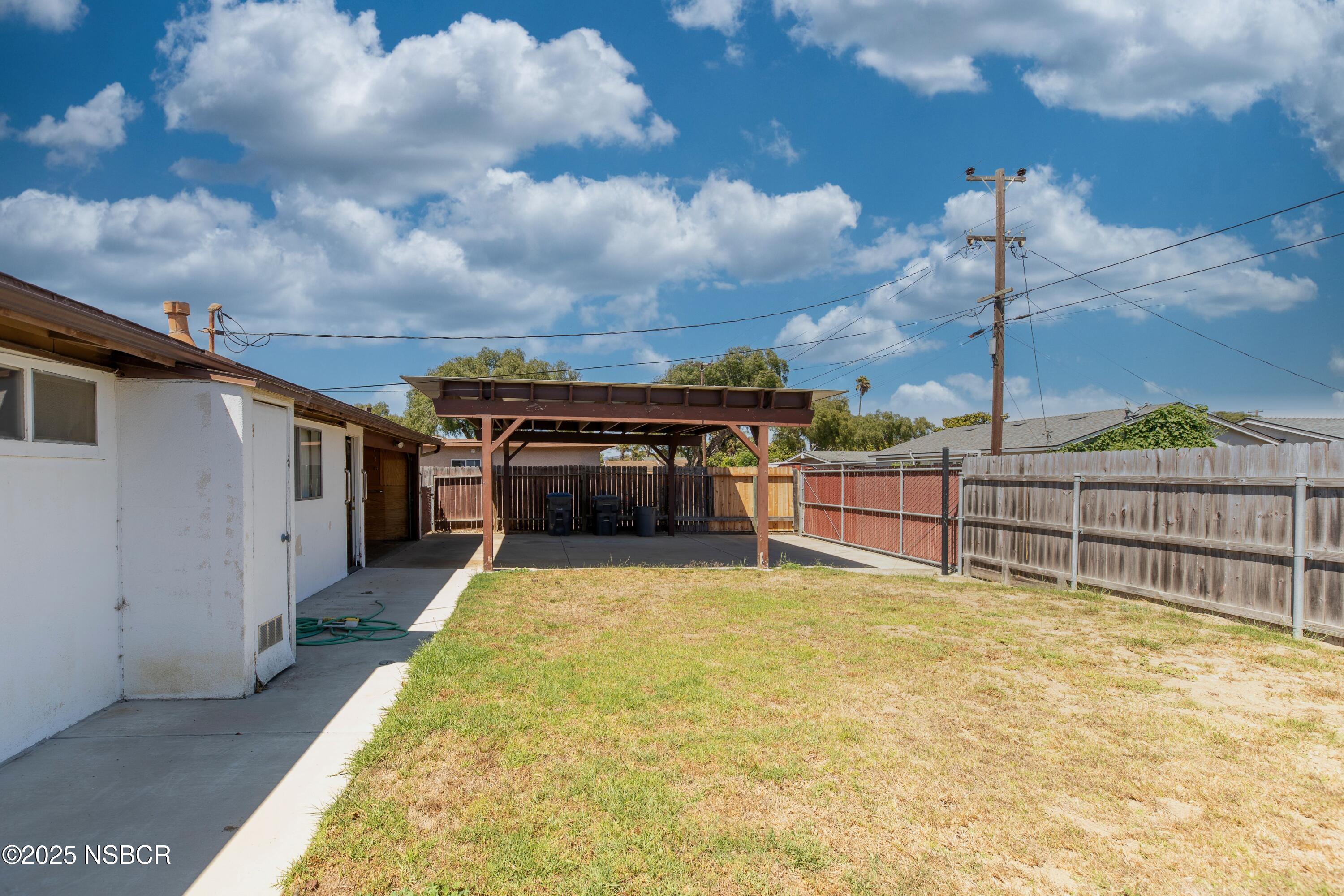 520 N Daisy Street
