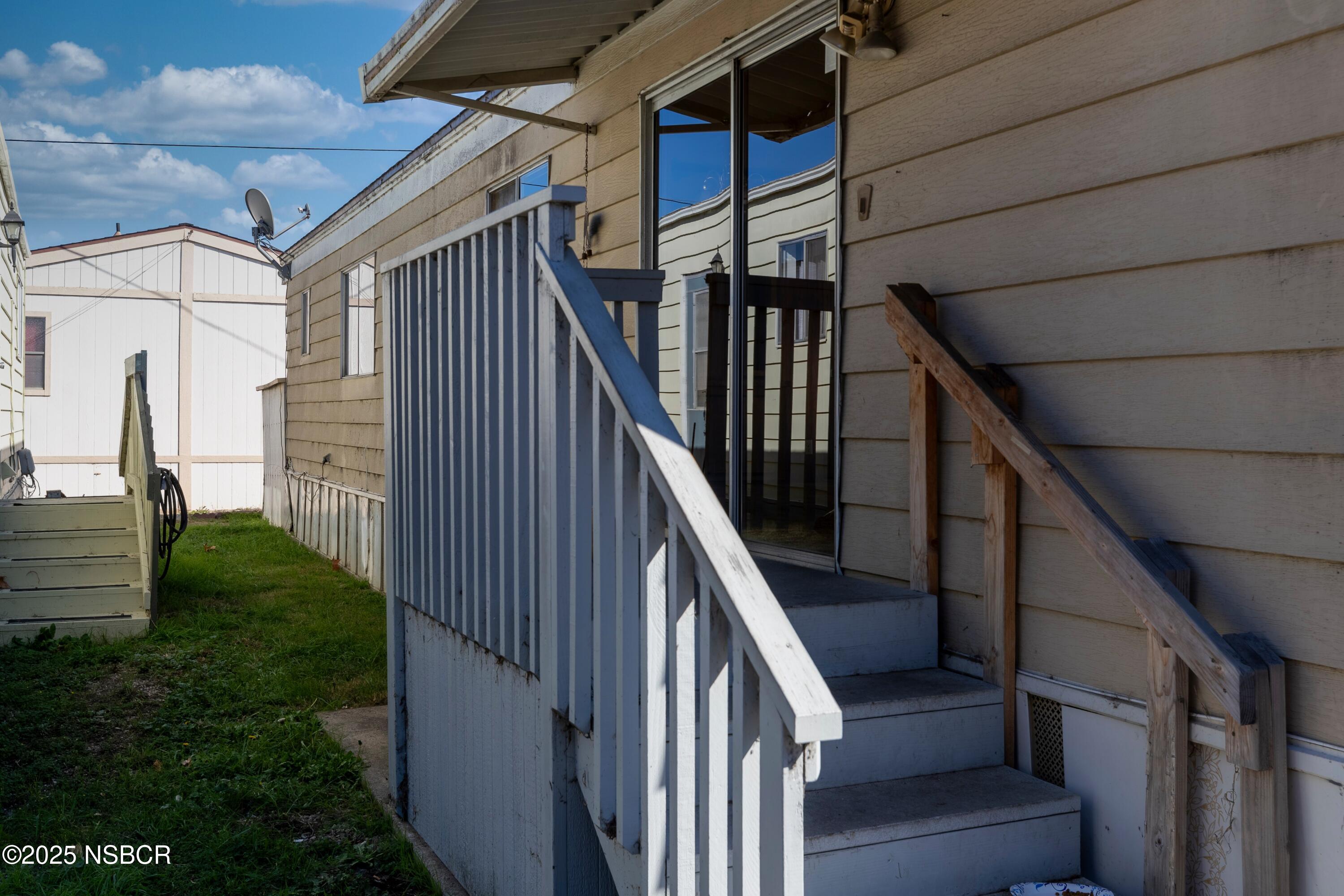 701 E Pine Avenue 182