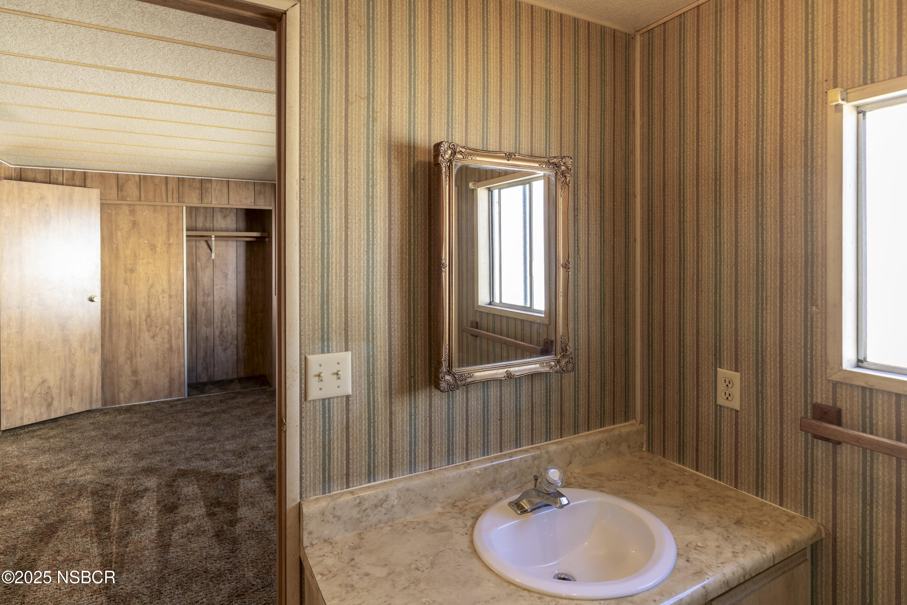 701 E Pine Avenue 182