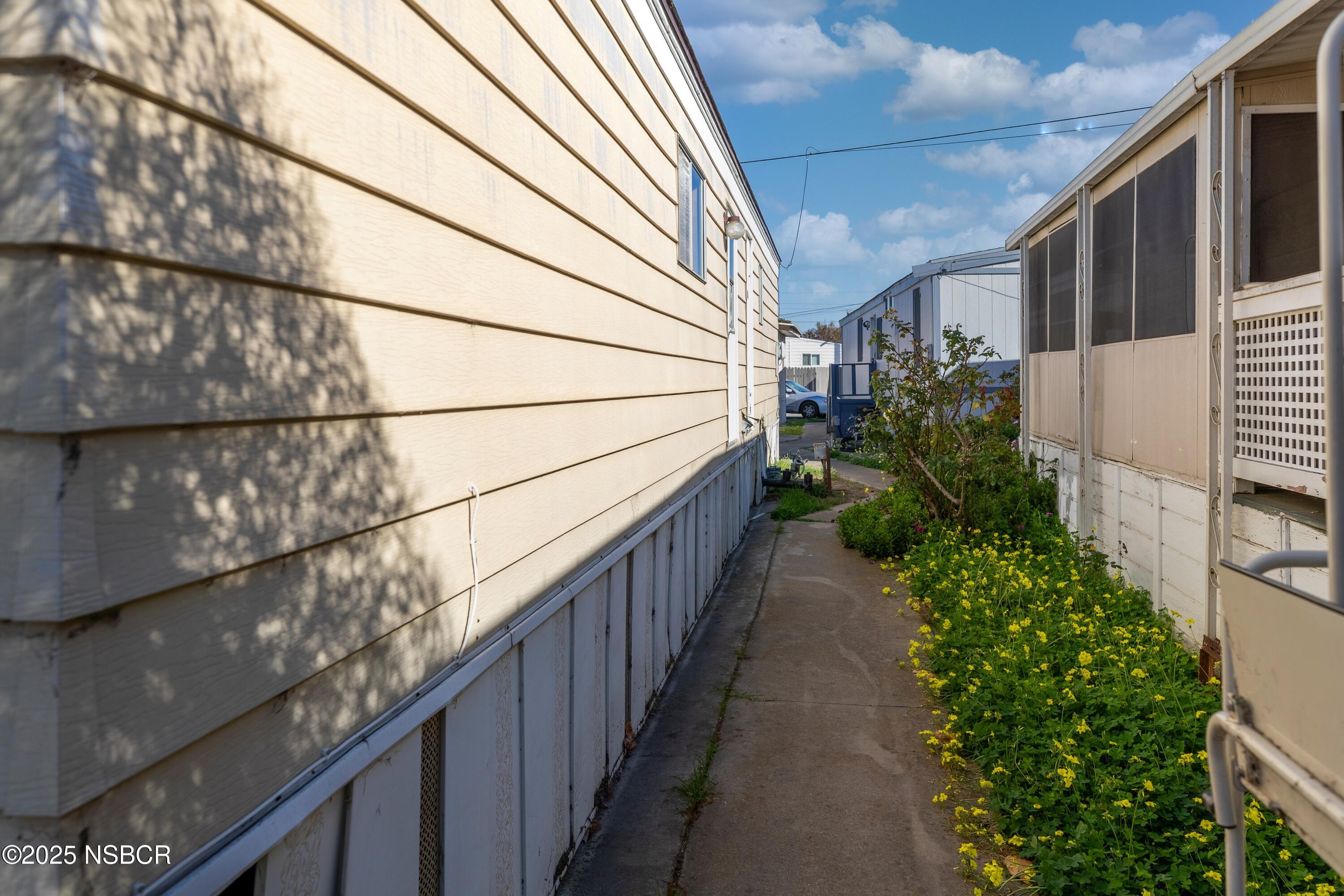 701 E Pine Avenue 182