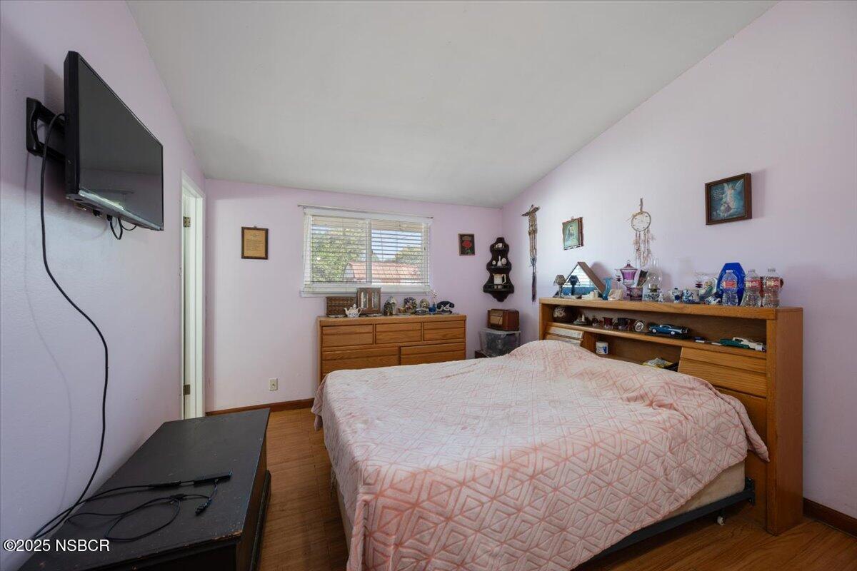 413 E Oak Avenue
