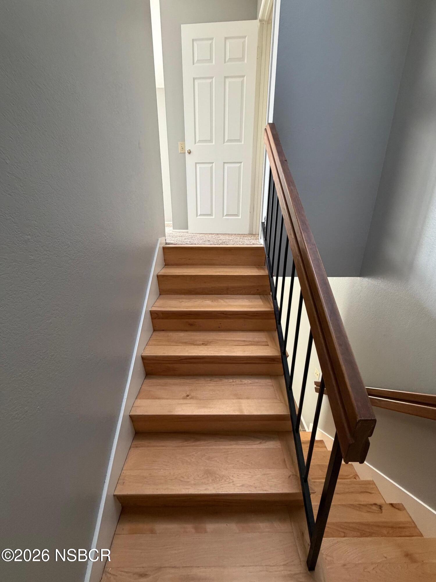 1410 W Apricot Avenue