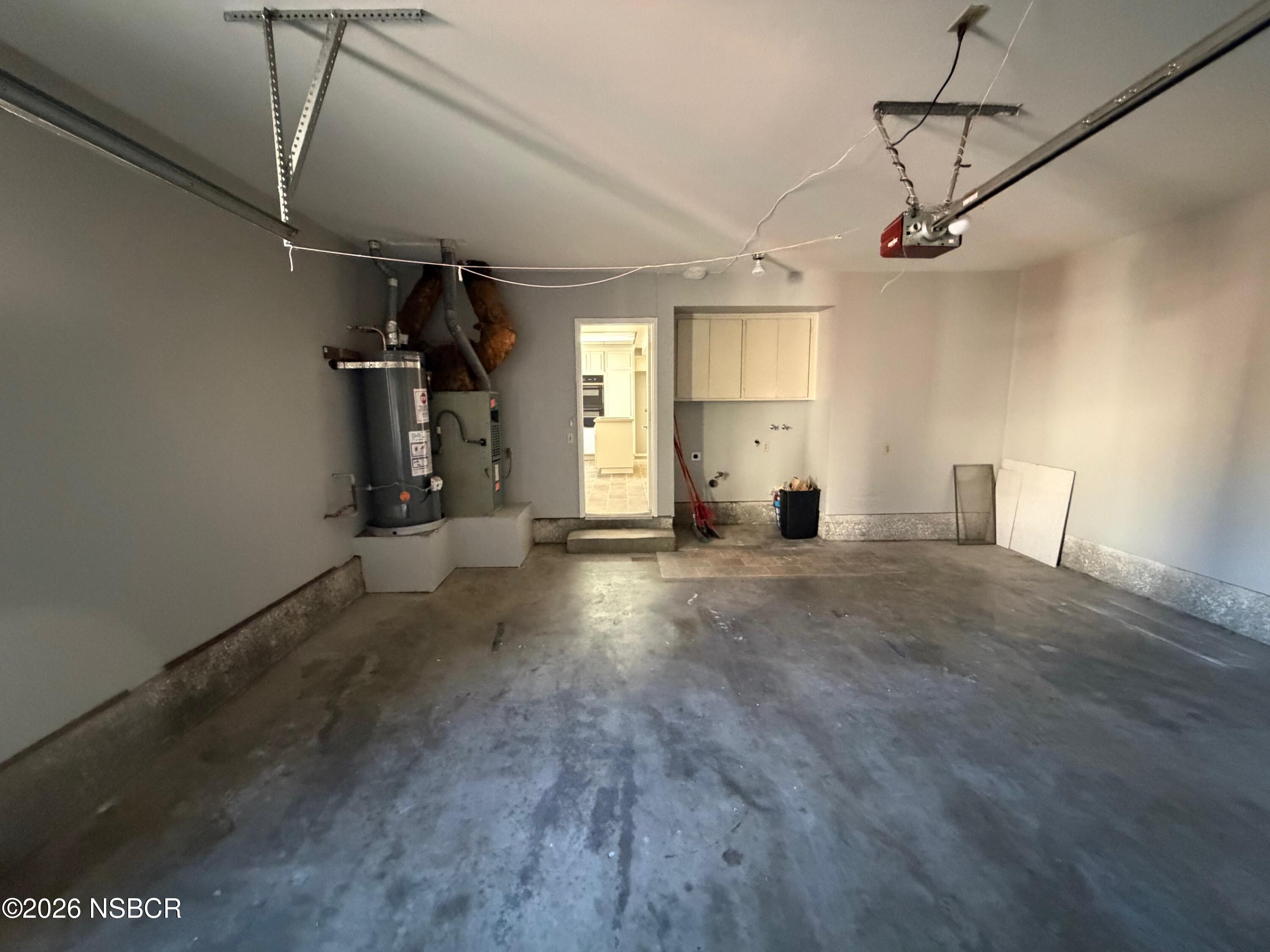 1410 W Apricot Avenue