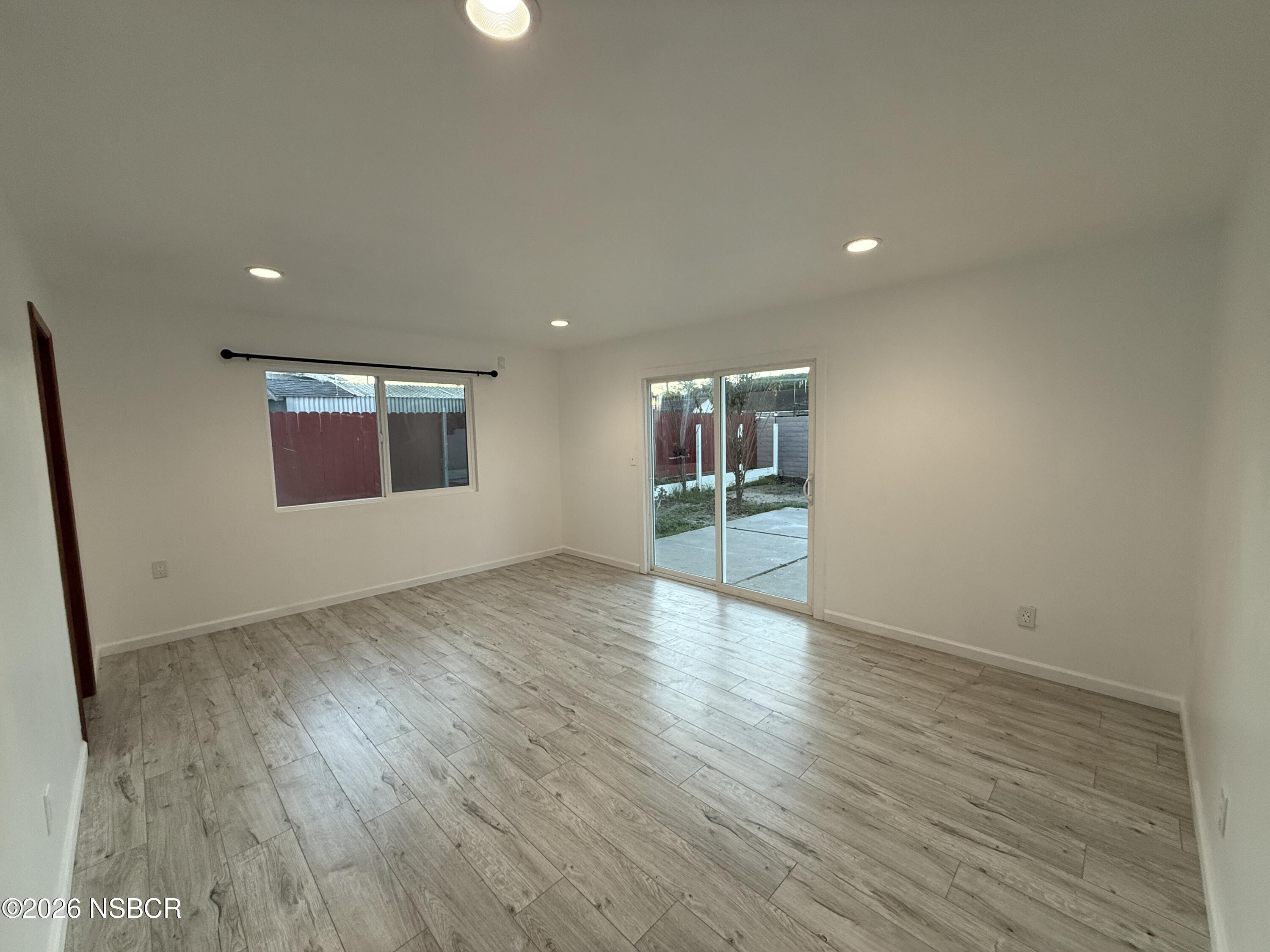 1408 W Walnut Avenue