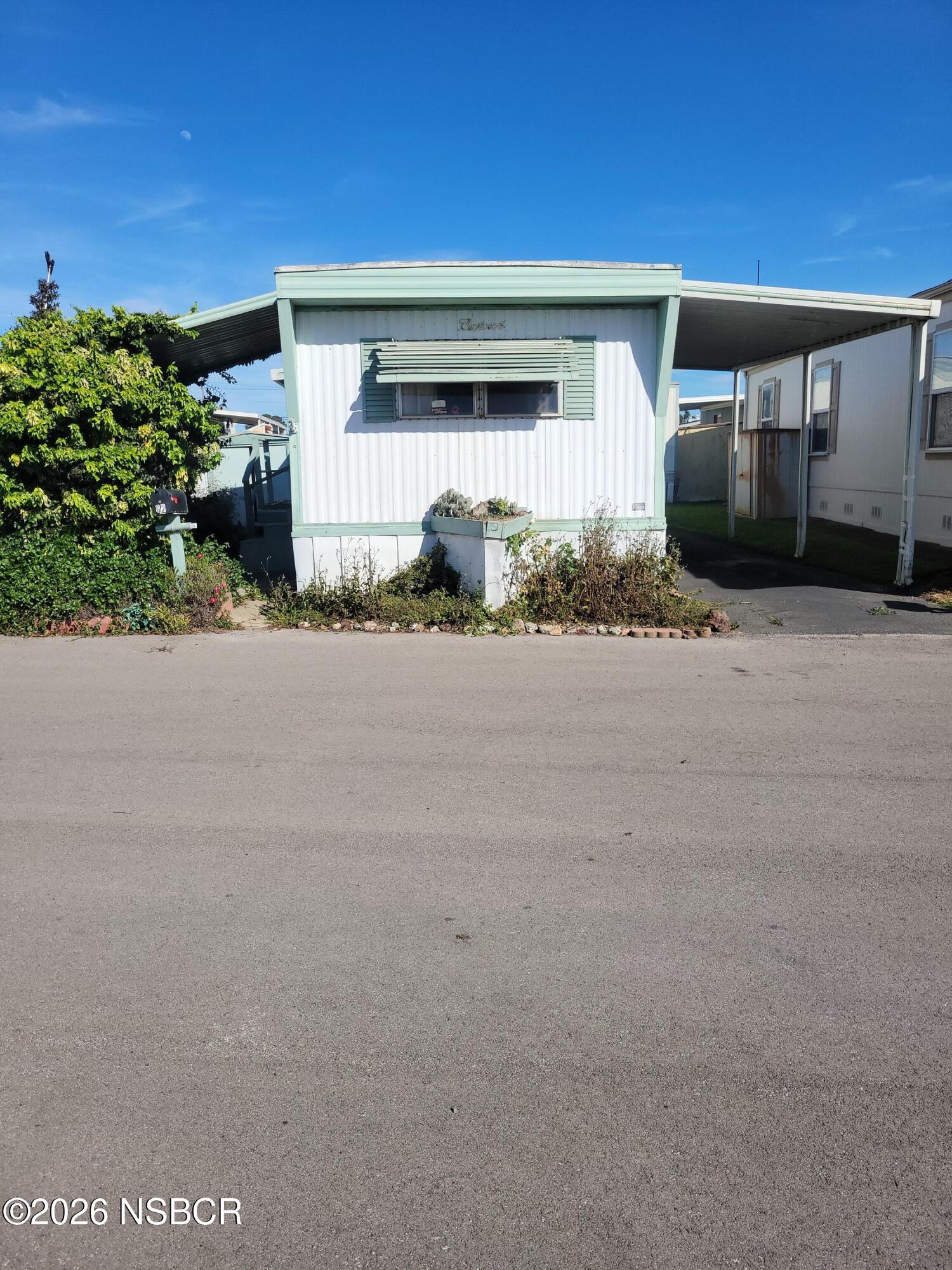 610 E Pine Avenue 62