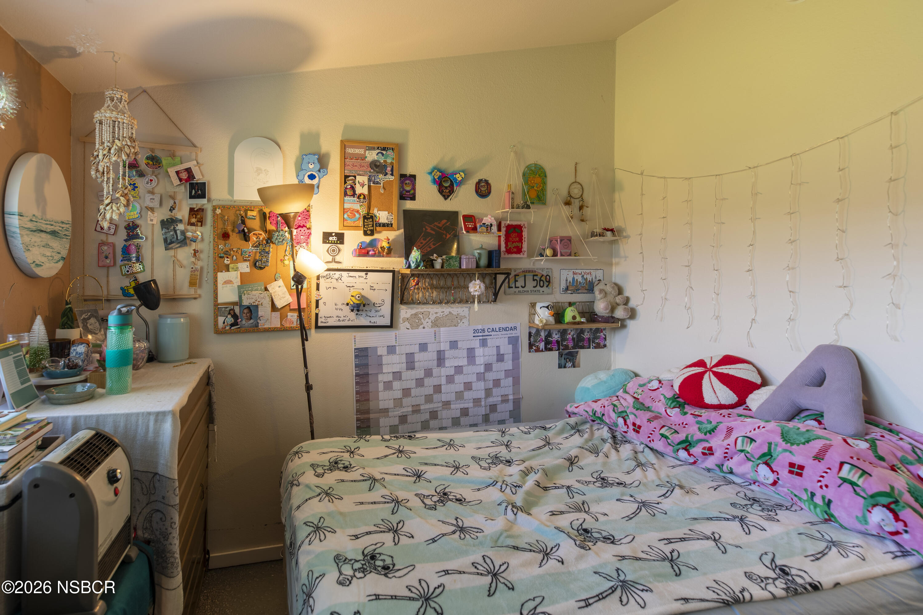 3838 Via Mitad
