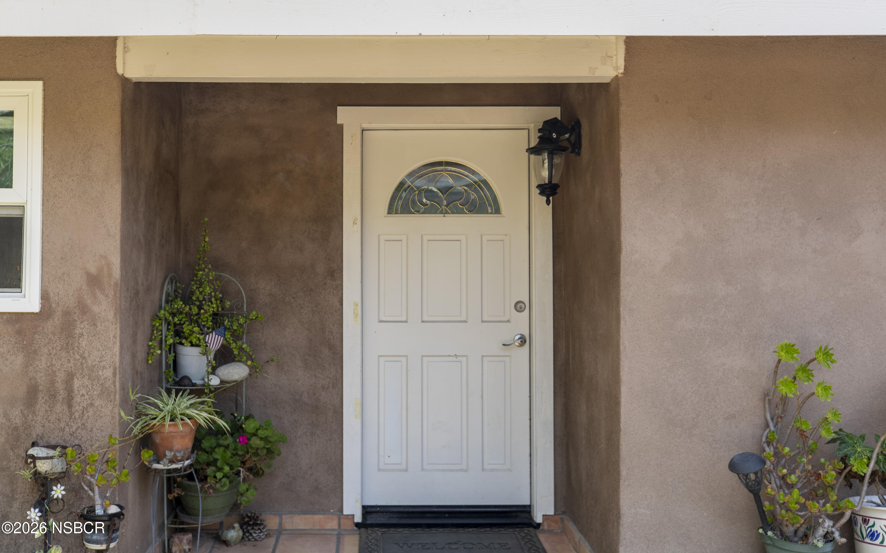 3838 Via Mitad