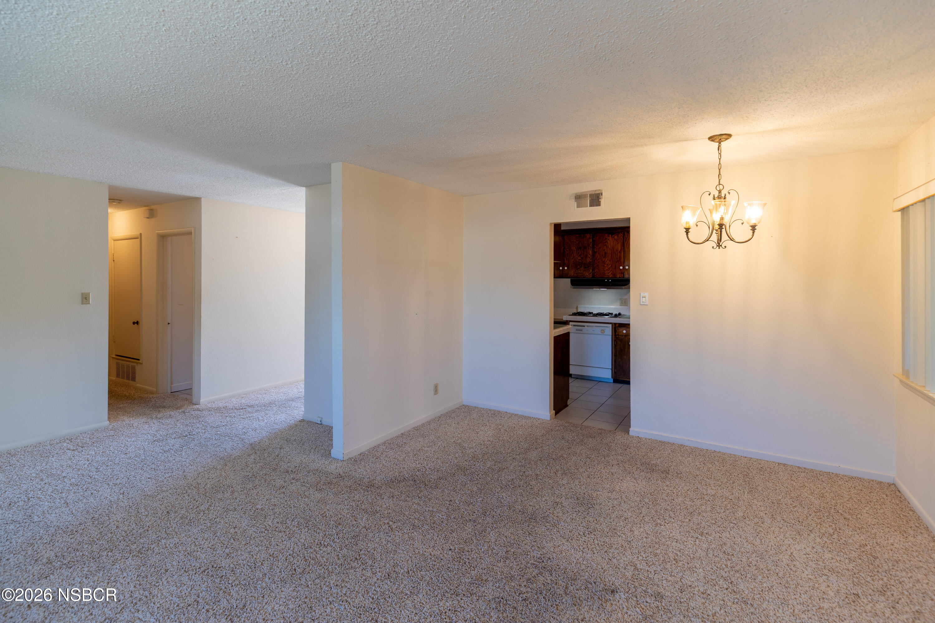 1513 W Lemon Avenue